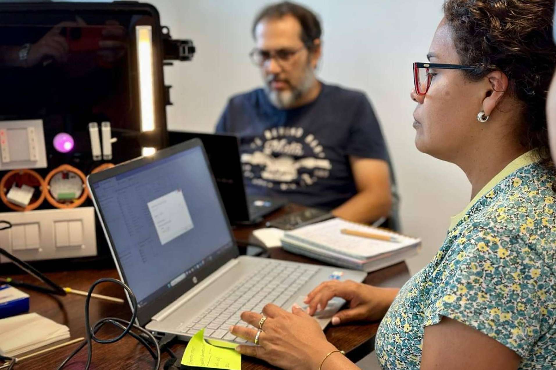 Dominar la automatización con el curso de KNX para impulsar el futuro
