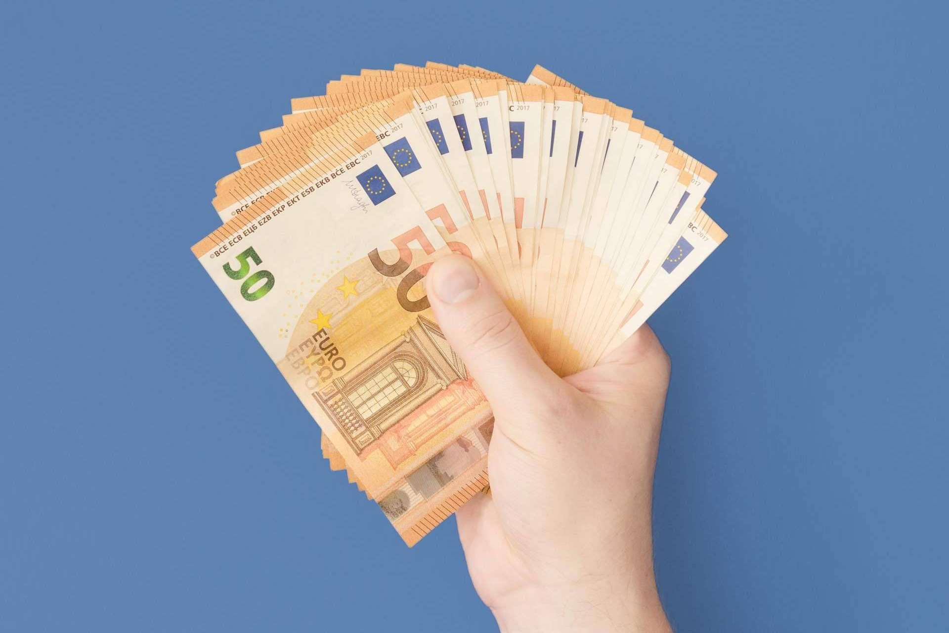 Tipos de visados y requisitos económicos