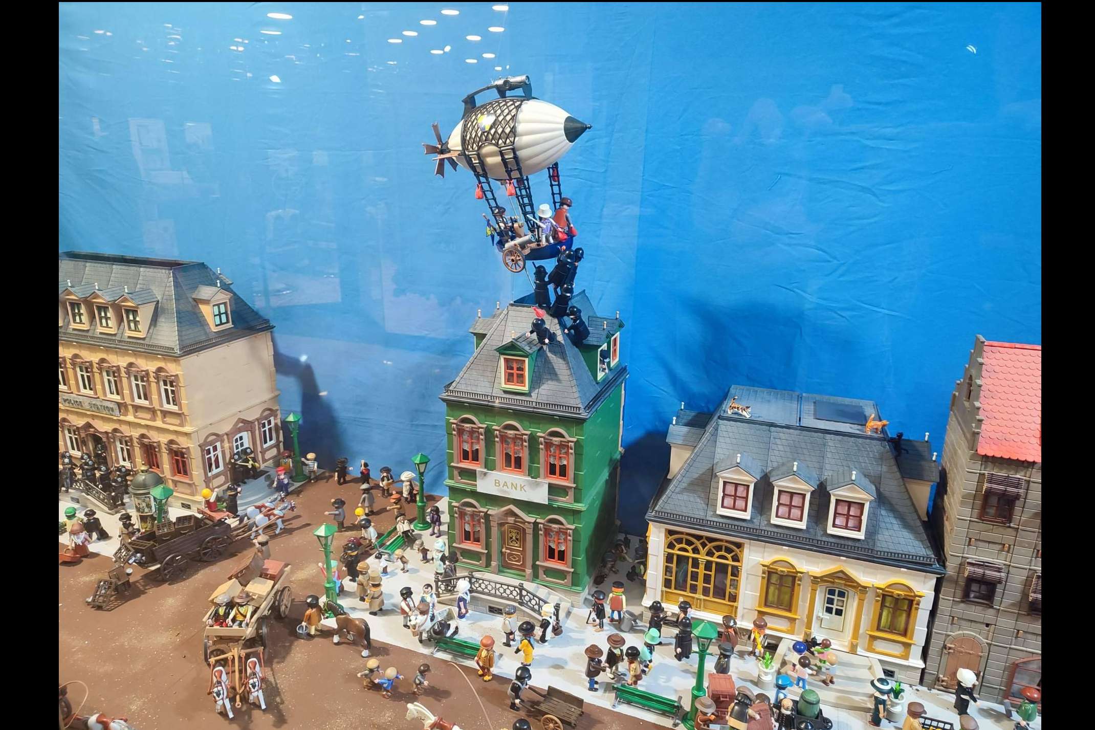 Nuevo diorama Playmobil y fin de exposición TENTE en Valdebernardo