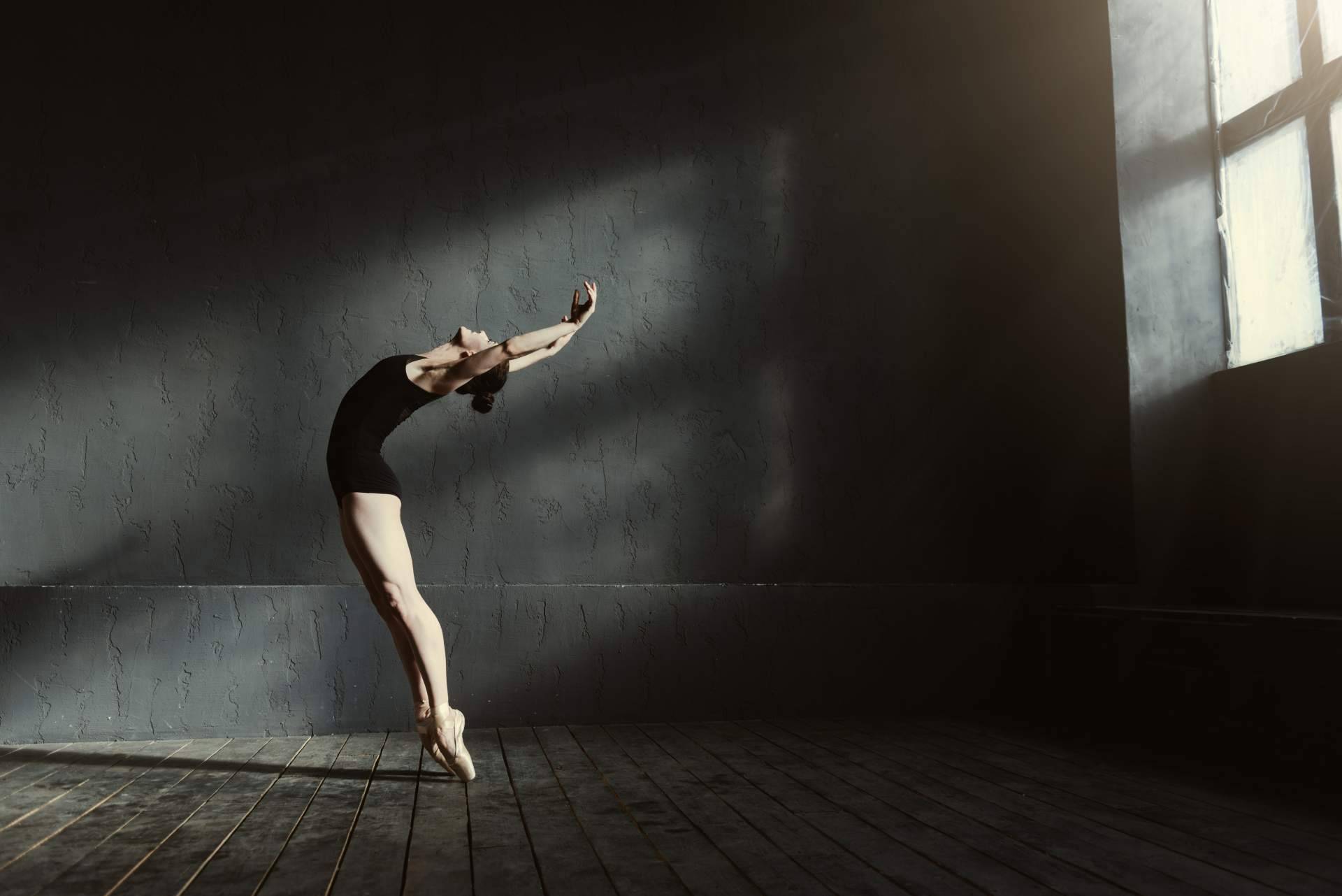 Cómo lograr una 'espalda de bailarina' con Fitness Ballet Elena Marco