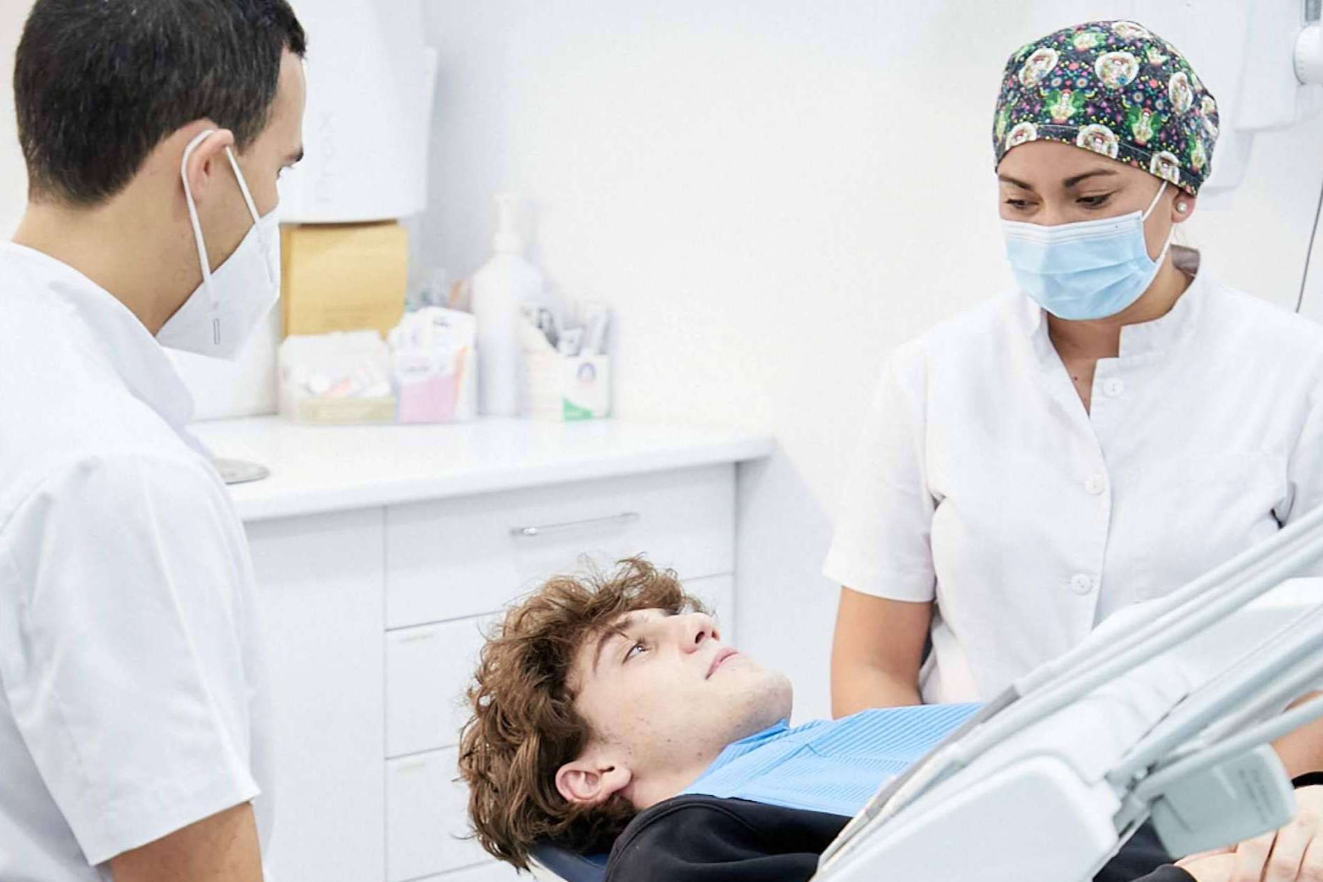 Transformar la imagen; Descubrir los beneficios de la blefaroplastia y otoplastia en Clínica Birbe