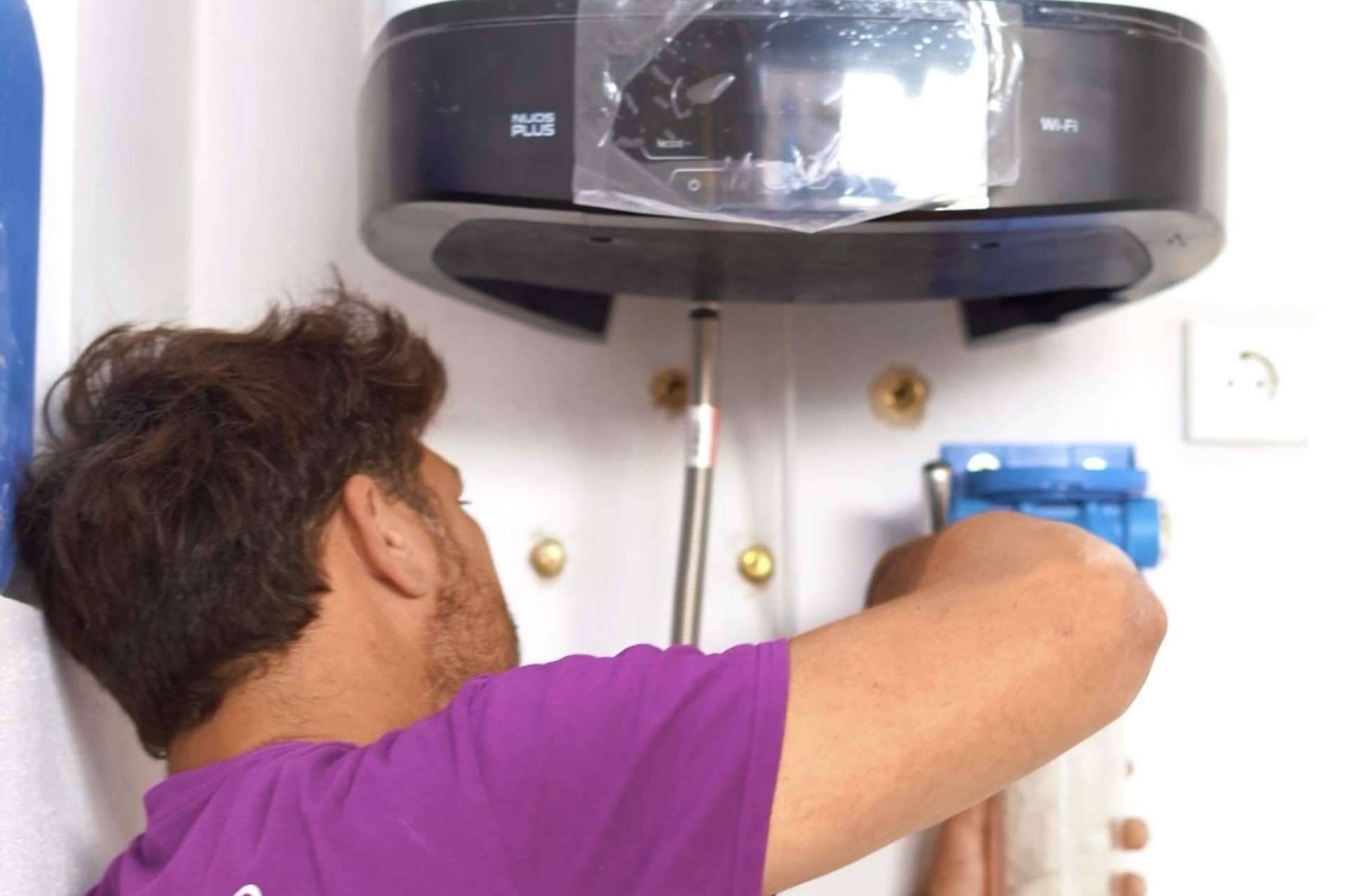 Aerotermo vs. termo convencional, ahorro, instalación y beneficios