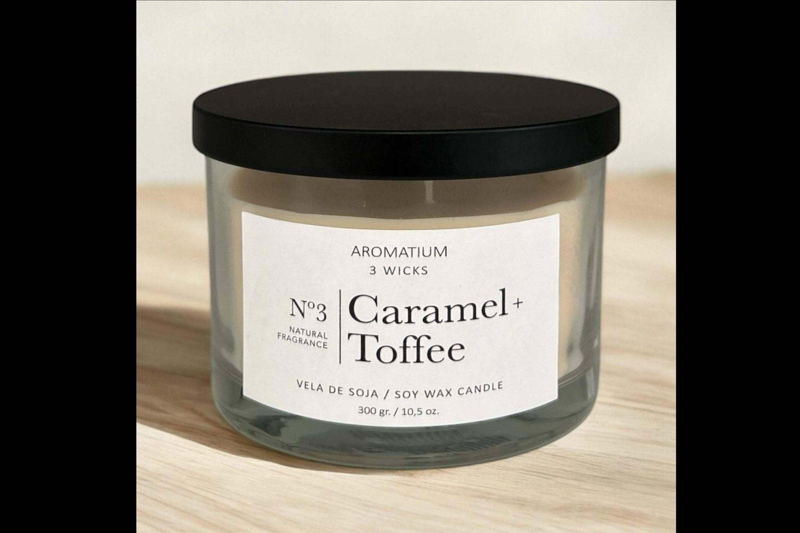 La Boutique de las Velas lanza su vela de soja Aromatium Caramelo+Toffee, un aroma navideño
