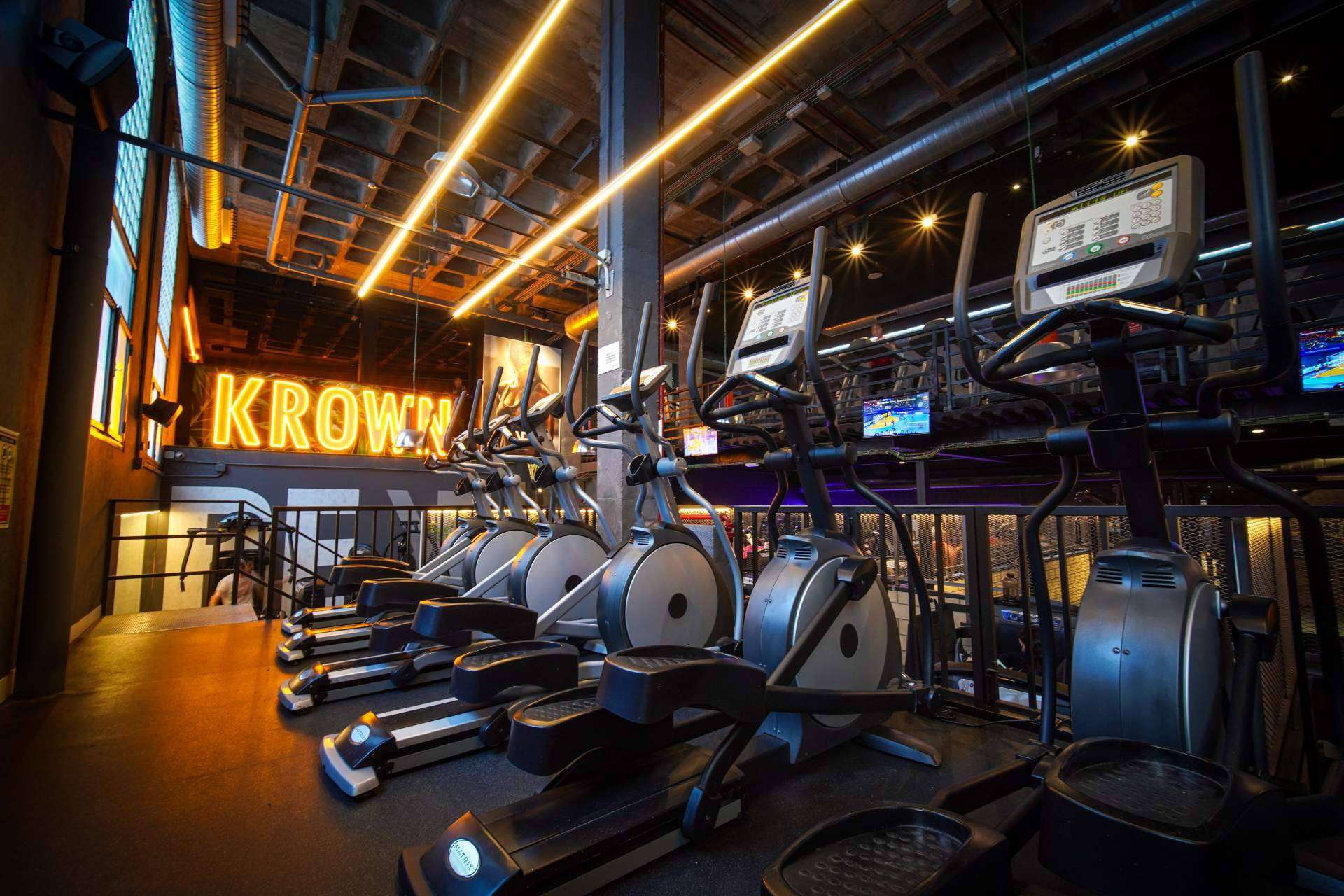 Krown Fitness se consolida como referente de exclusividad y entrenamiento personalizado