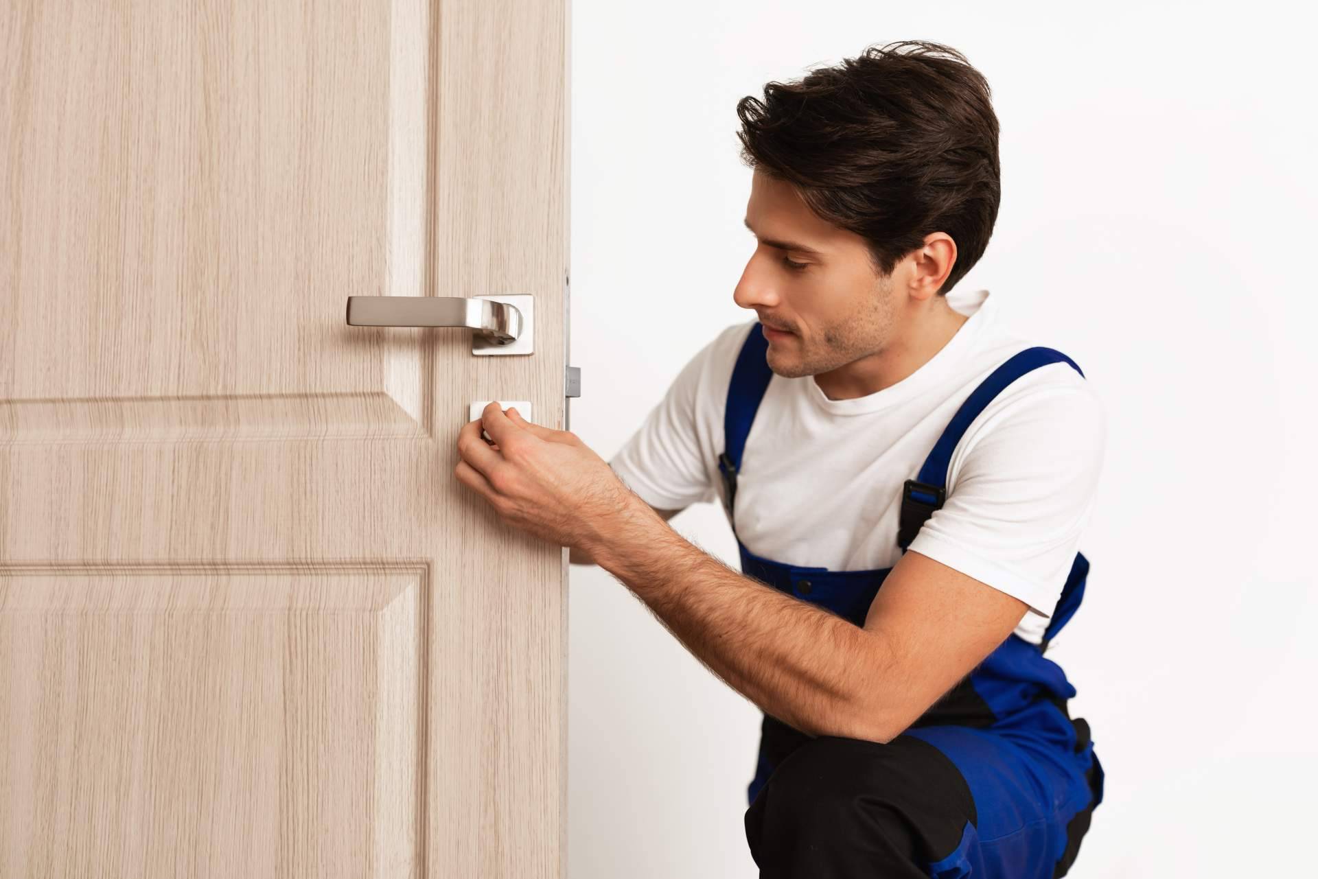 Cerrajeros Almería Misterkey24h, la respuesta inmediata a emergencias de cerrajería