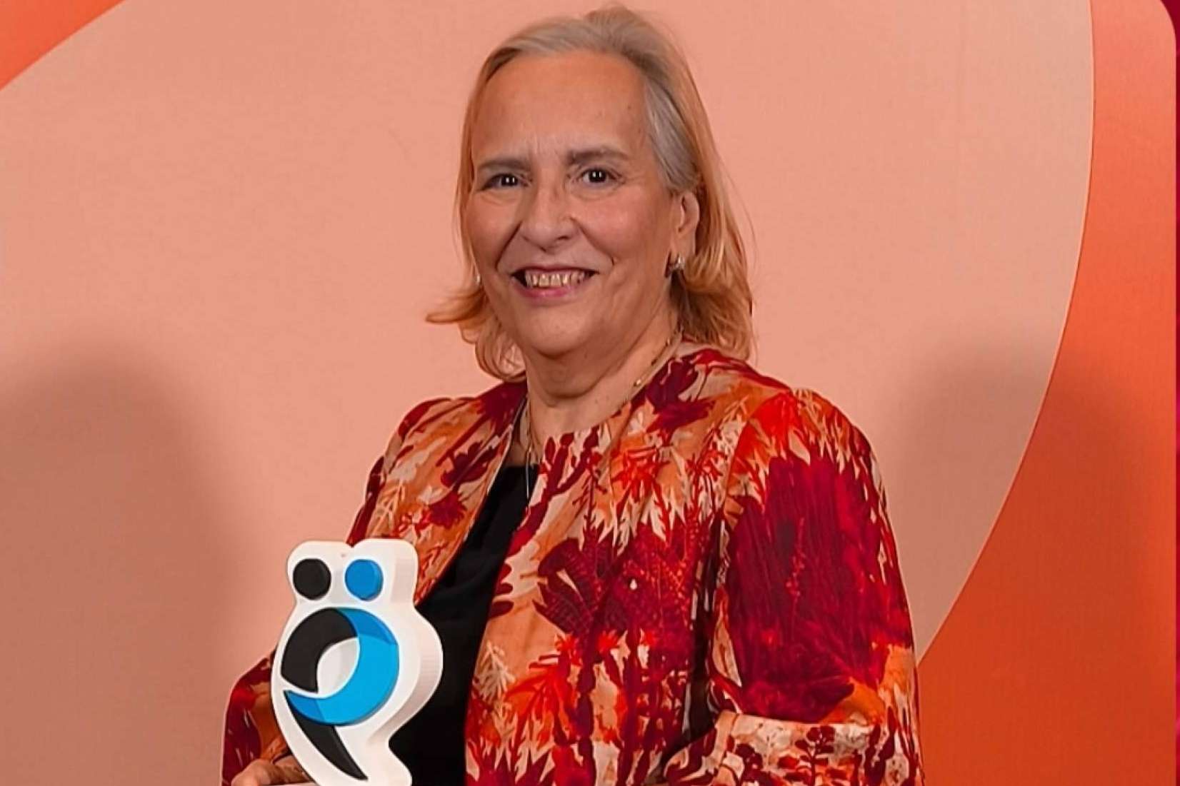 La comunidad española de pacientes con mieloma múltiple recibe el premio de 'Somos Pacientes' (Farmaindustria)