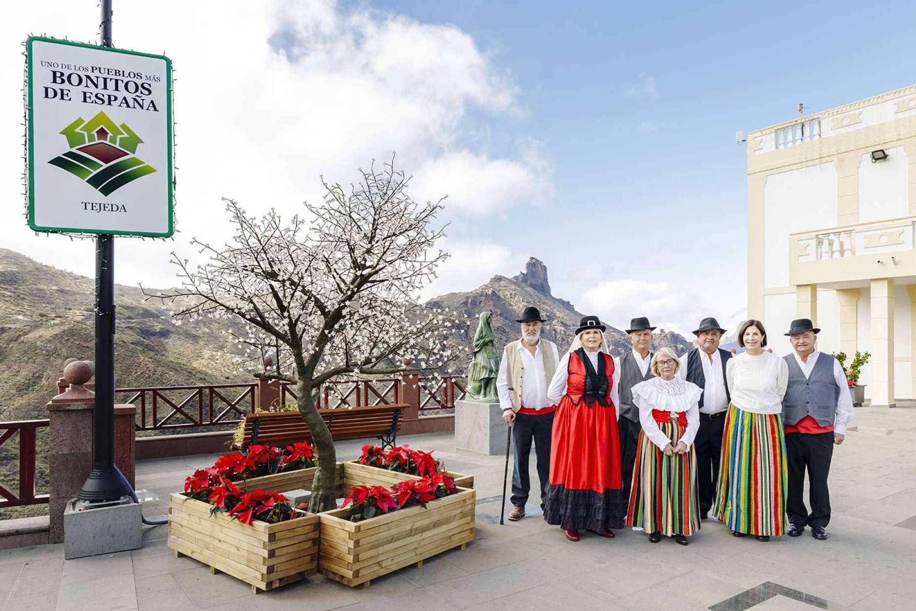 Tejeda, uno de los pueblos más bonitos de España, inicia los preparativos para las Fiestas del Almendro en Flor 2025