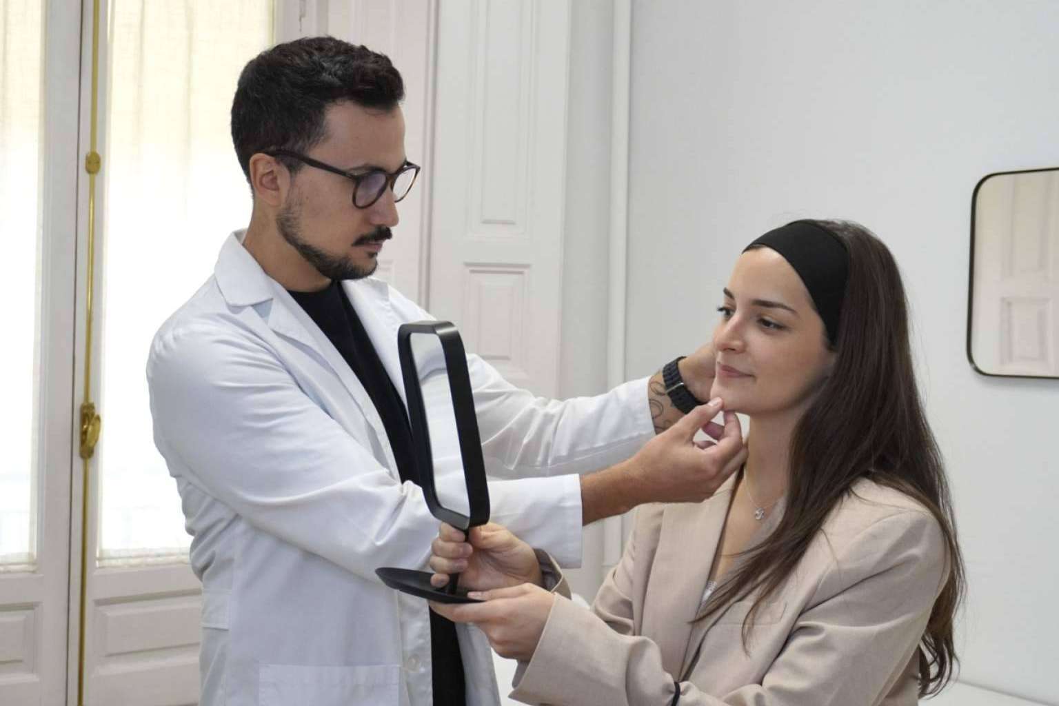 Dr. Frank Dos Ramos; Belleza en Armonía con la Autenticidad