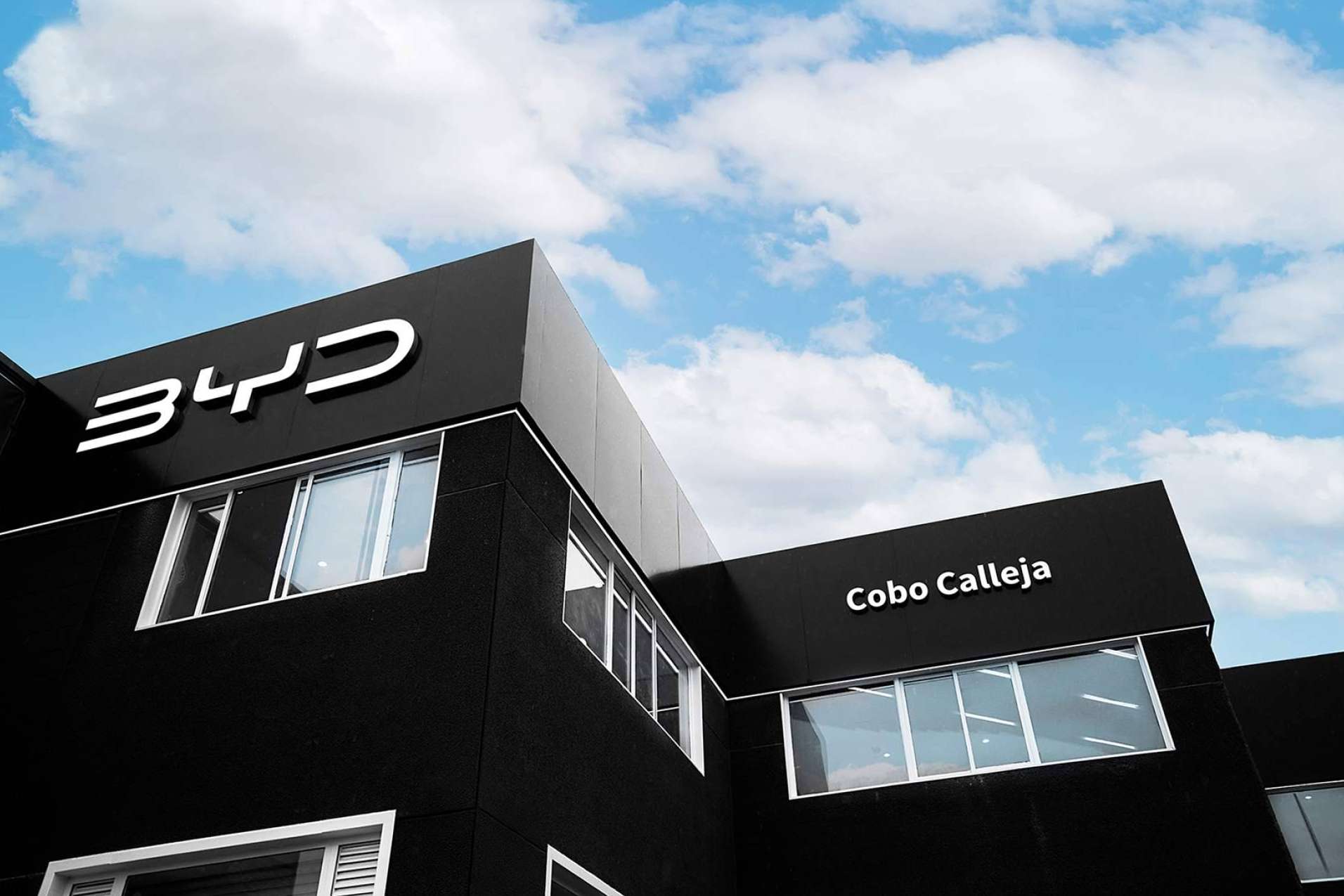 BYD abre dos nuevas tiendas en Cobo Calleja y Carabanchel