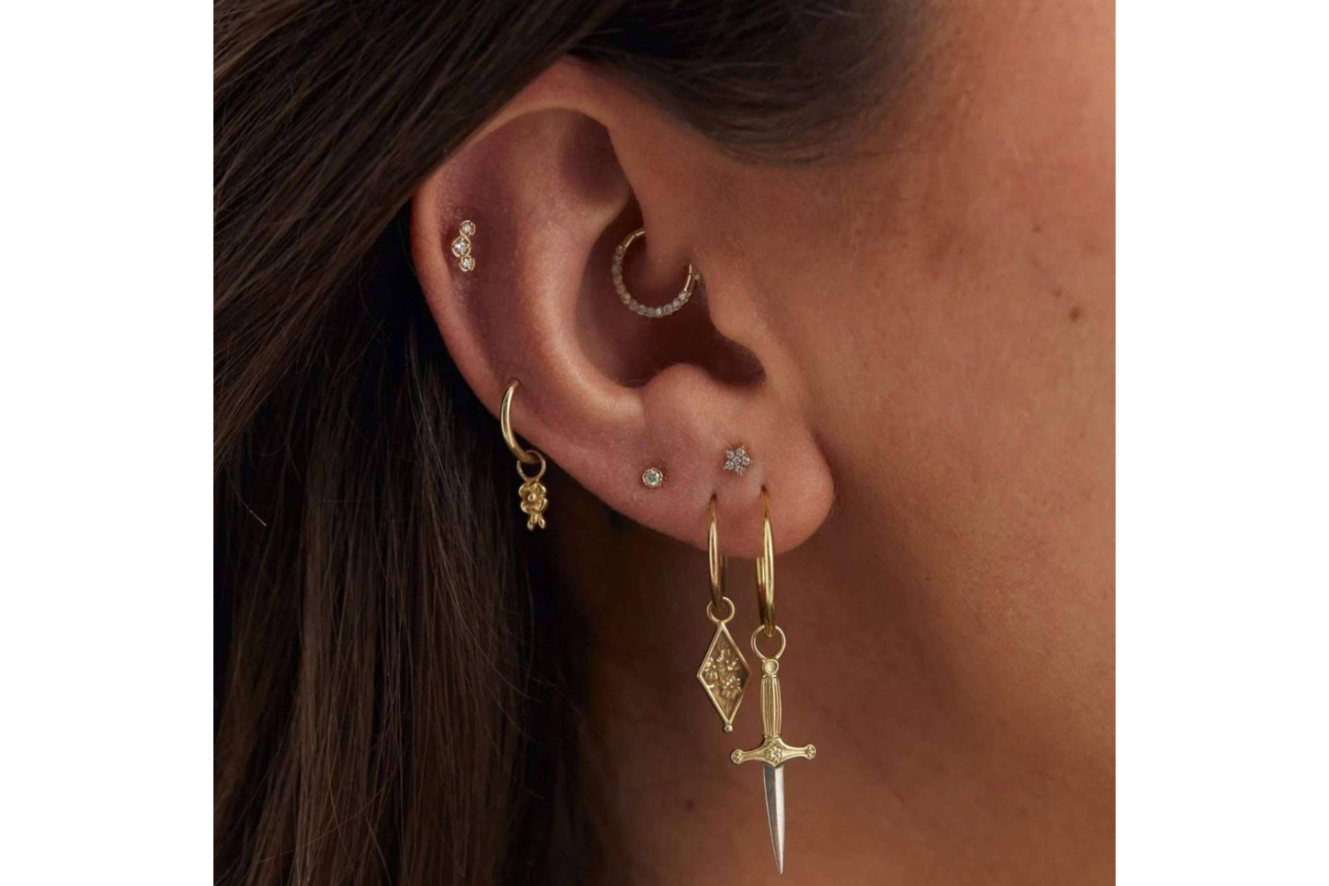 Ear Petal eleva el arte del piercing con joyitas de alta calidad y diseño personalizado