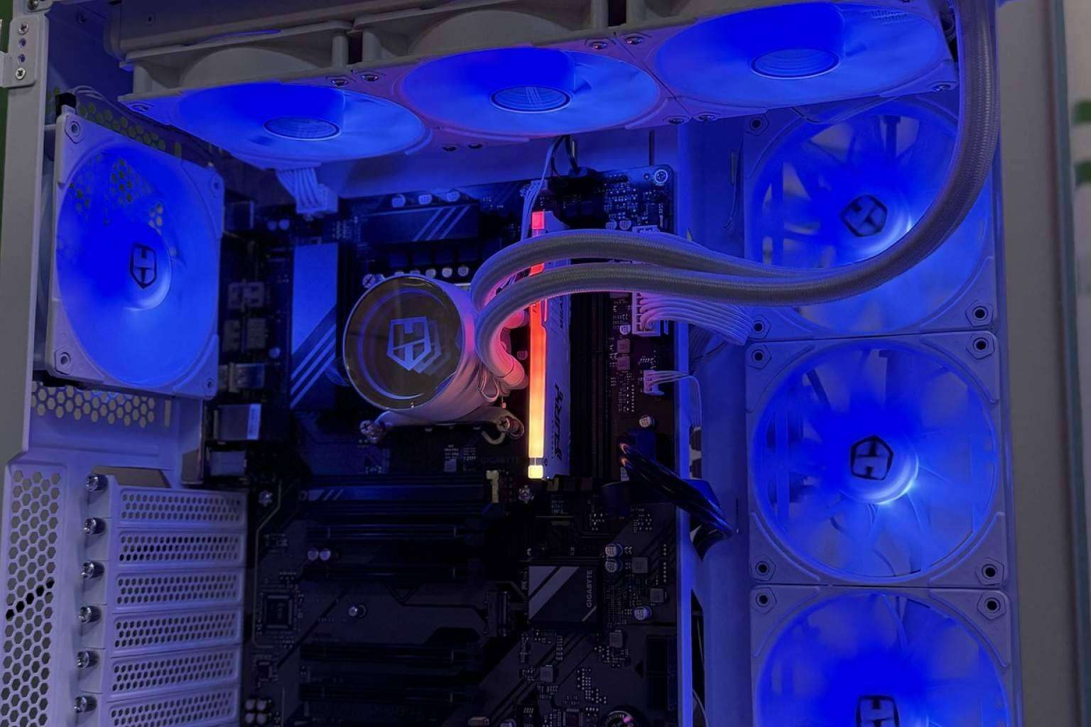 Conseguir el mejor ordenador a medida para gaming, con los servicios de Aussar