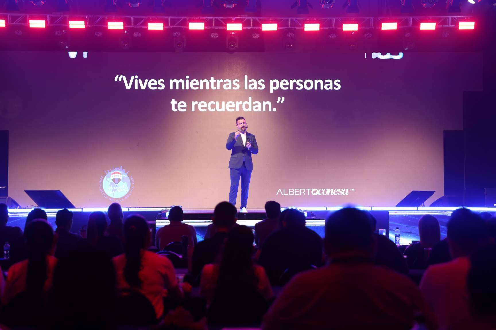Agencias inmobiliarias incrementan su productividad con el sistema de alto rendimiento de Alberto Conesa
