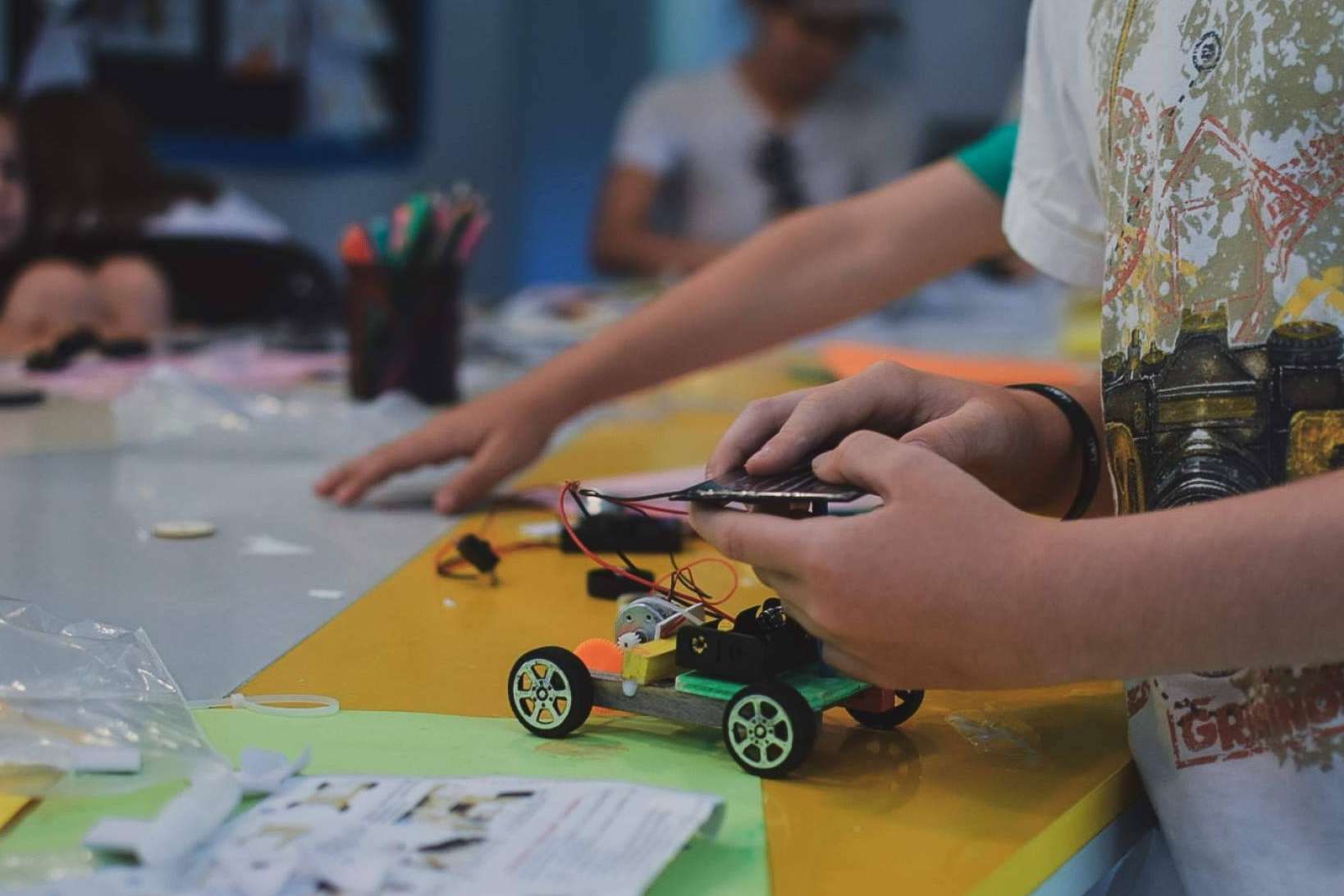 Campamento de verano tecnológico en inglés en Torrelodones con enfoque STEM