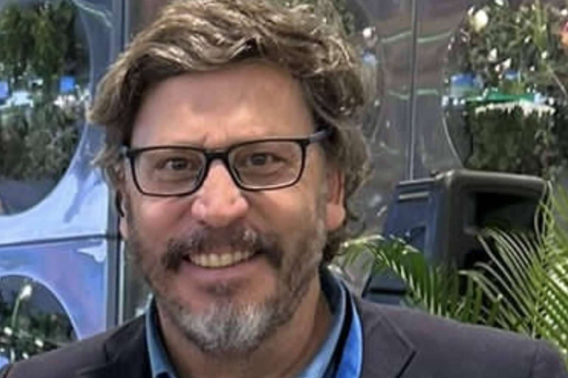 Entrevista a Claudio Ponce; 'Un destino sin estrategia puede ser bonito, pero seguirá siendo invisible'
