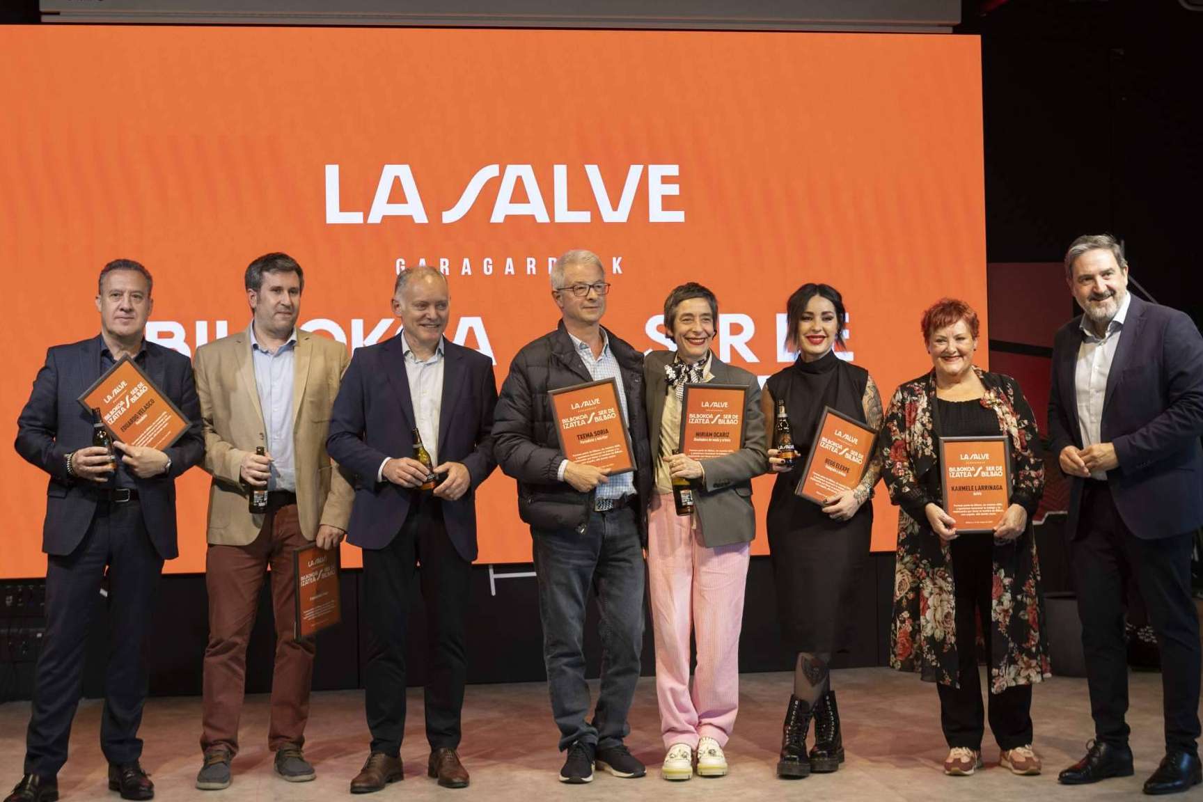 La Salve ha entregado los reconocimientos 'Ser de Bilbao' en un acto especial en Torre Bat