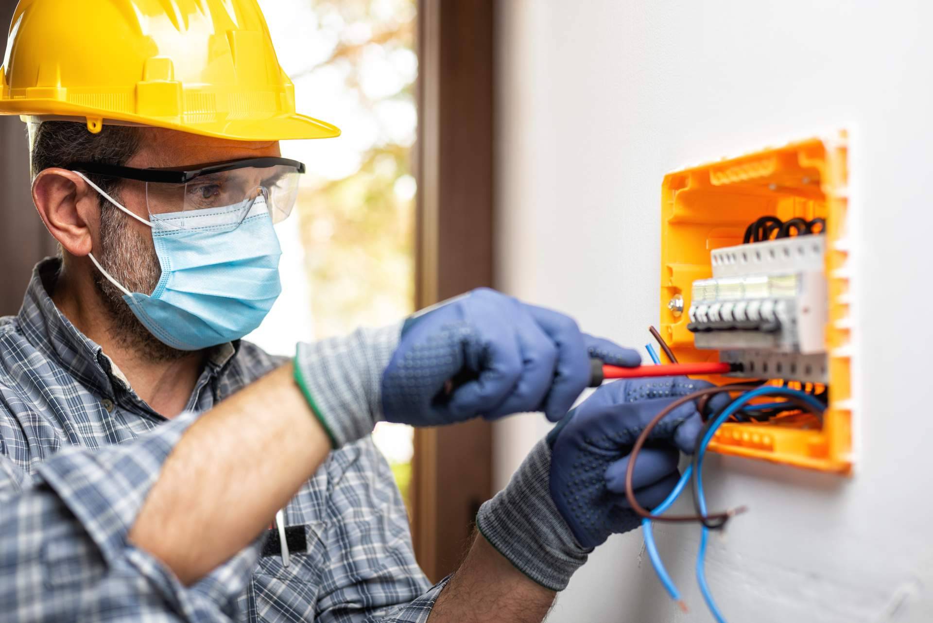 Reparaciones González y su servicio de electricistas Alhaurín de la Torre y Alhaurín el Grande 24h