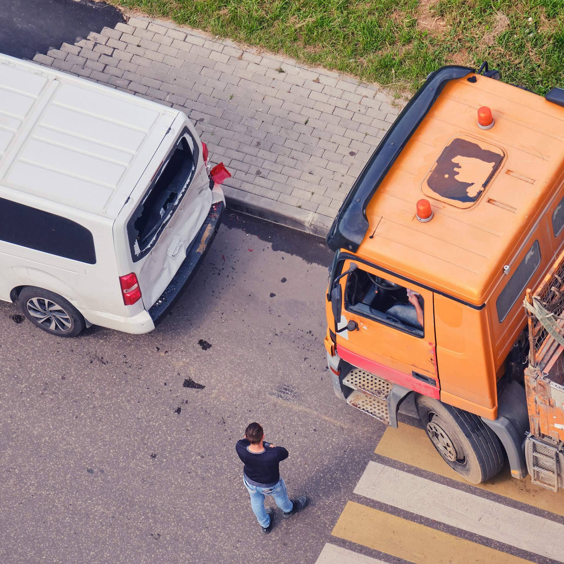 Compramostusiniestro.es facilita la venta de coches averiados con gestión integral online