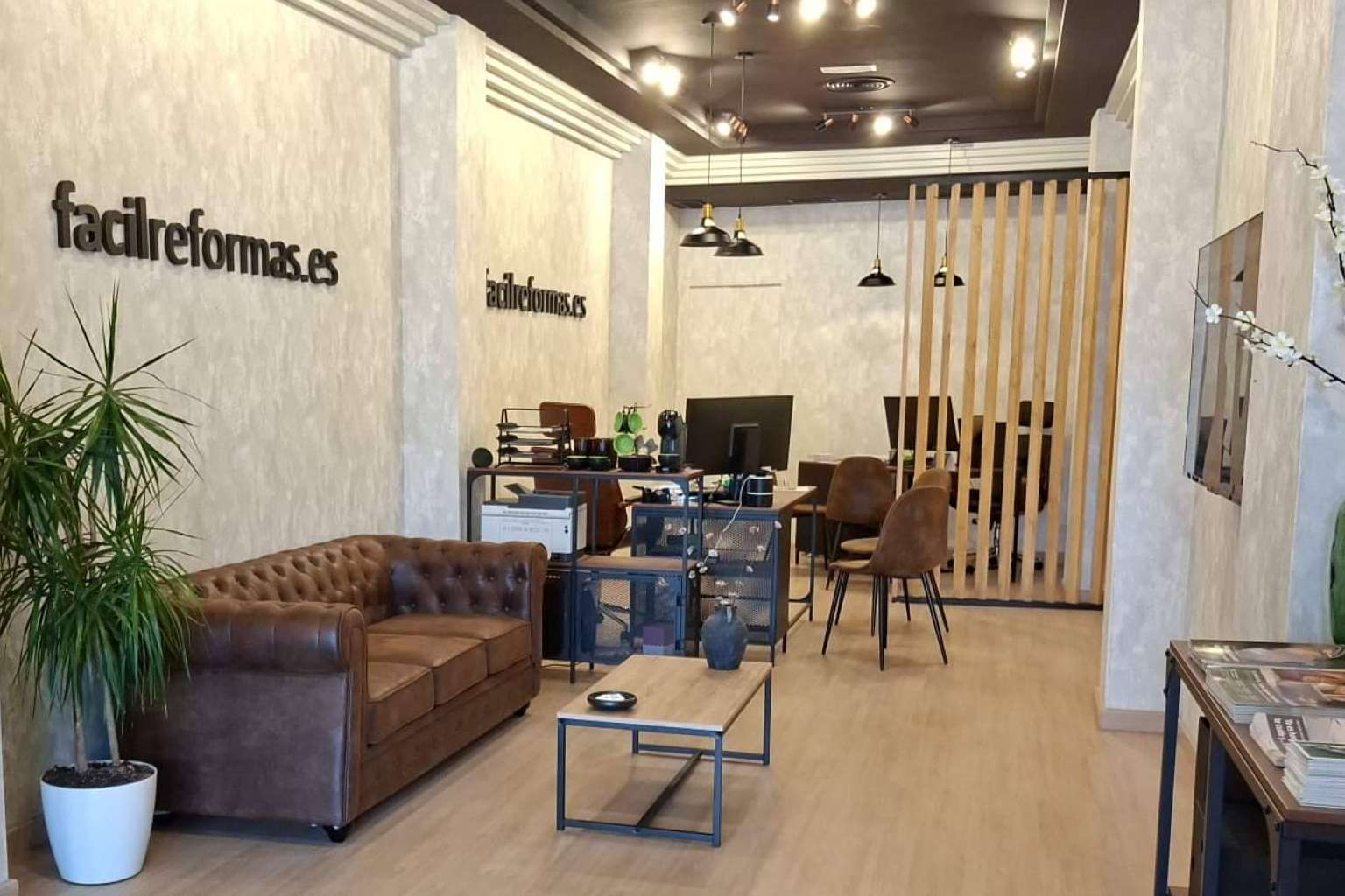 FácilReformas inaugura nueva tienda en Cádiz