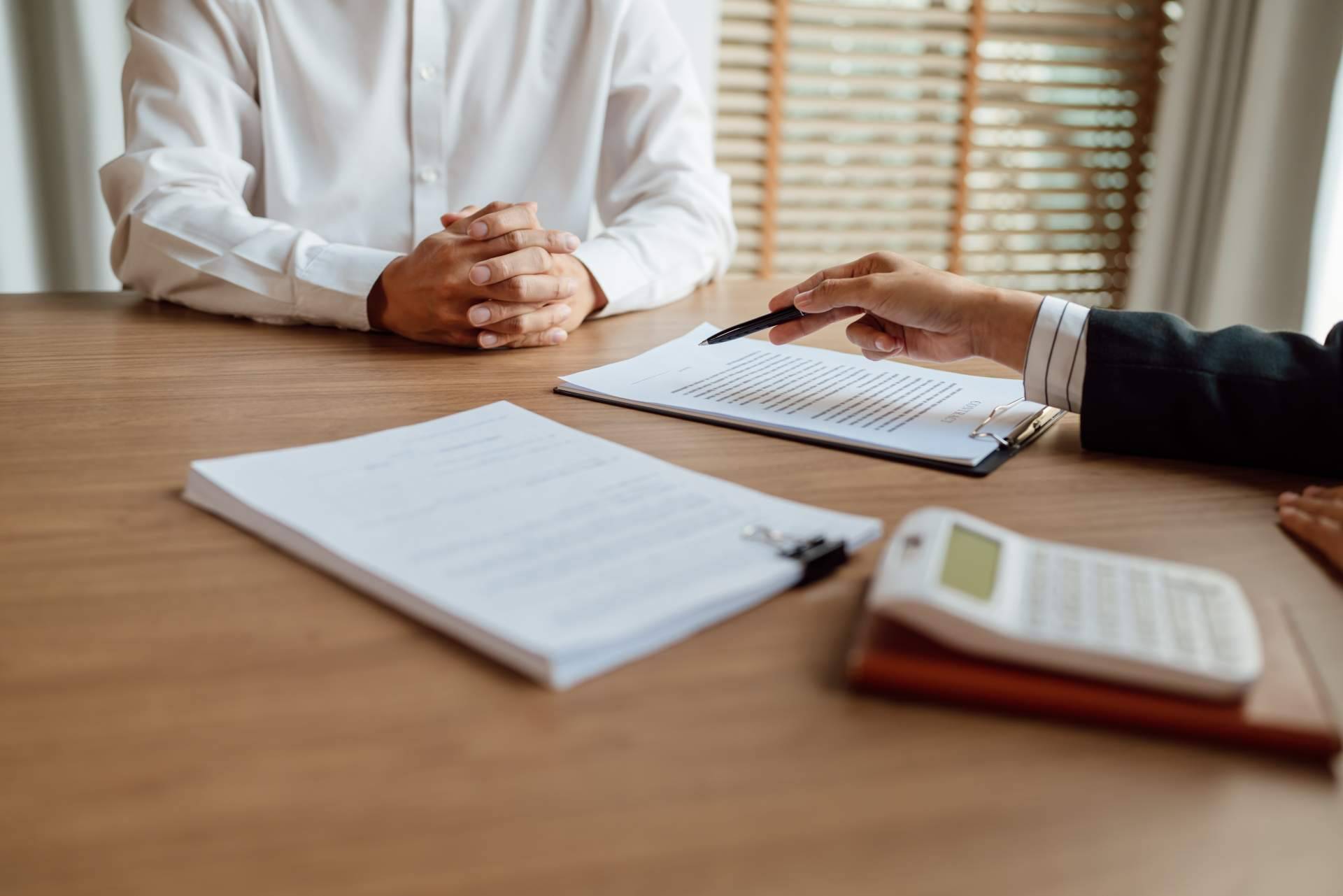 Evitar la letra pequeña en seguros, Seguros Academy lanza formación clara y accesible para usuarios