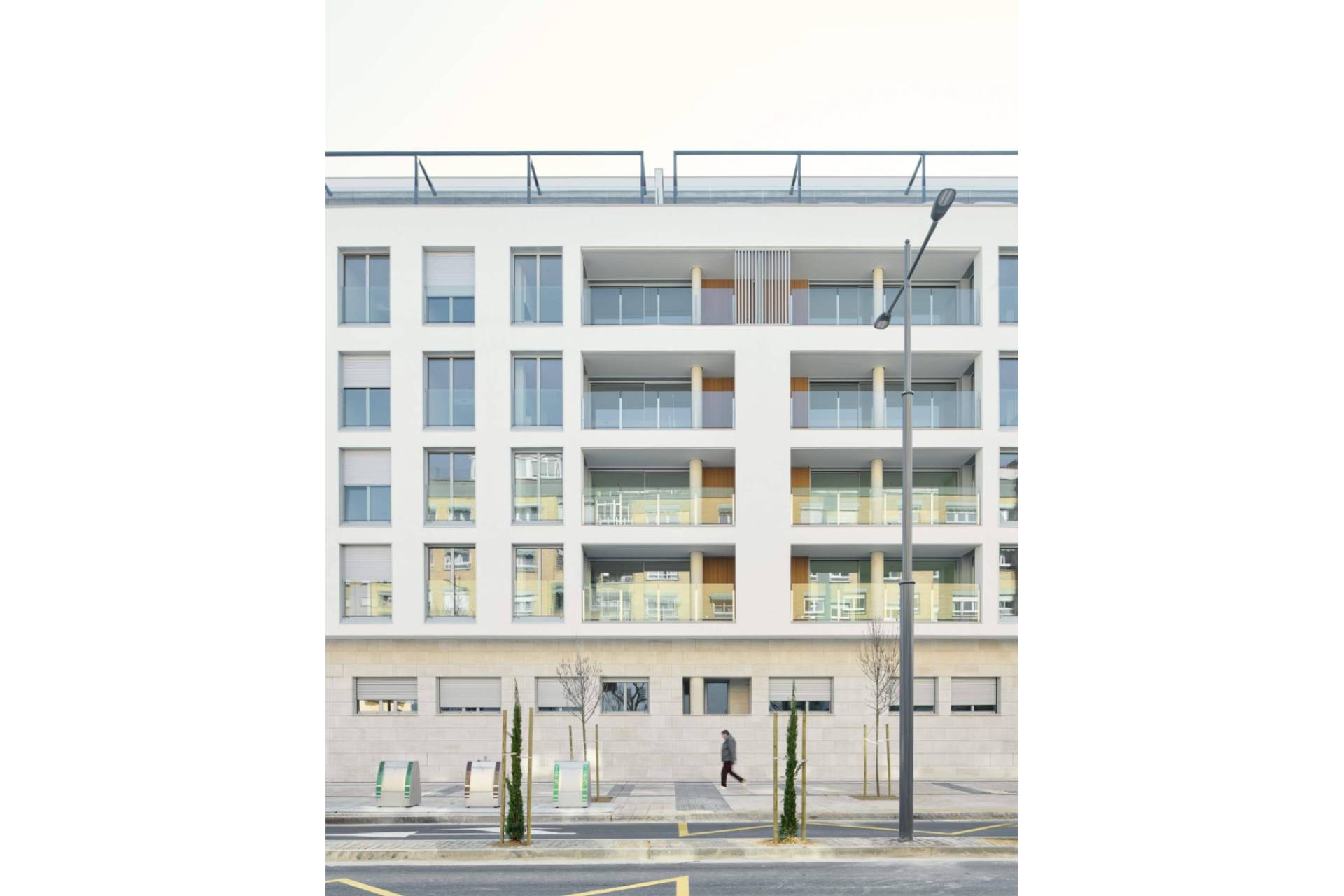 El diseño residencial actual prioriza la seguridad en condominios de casas