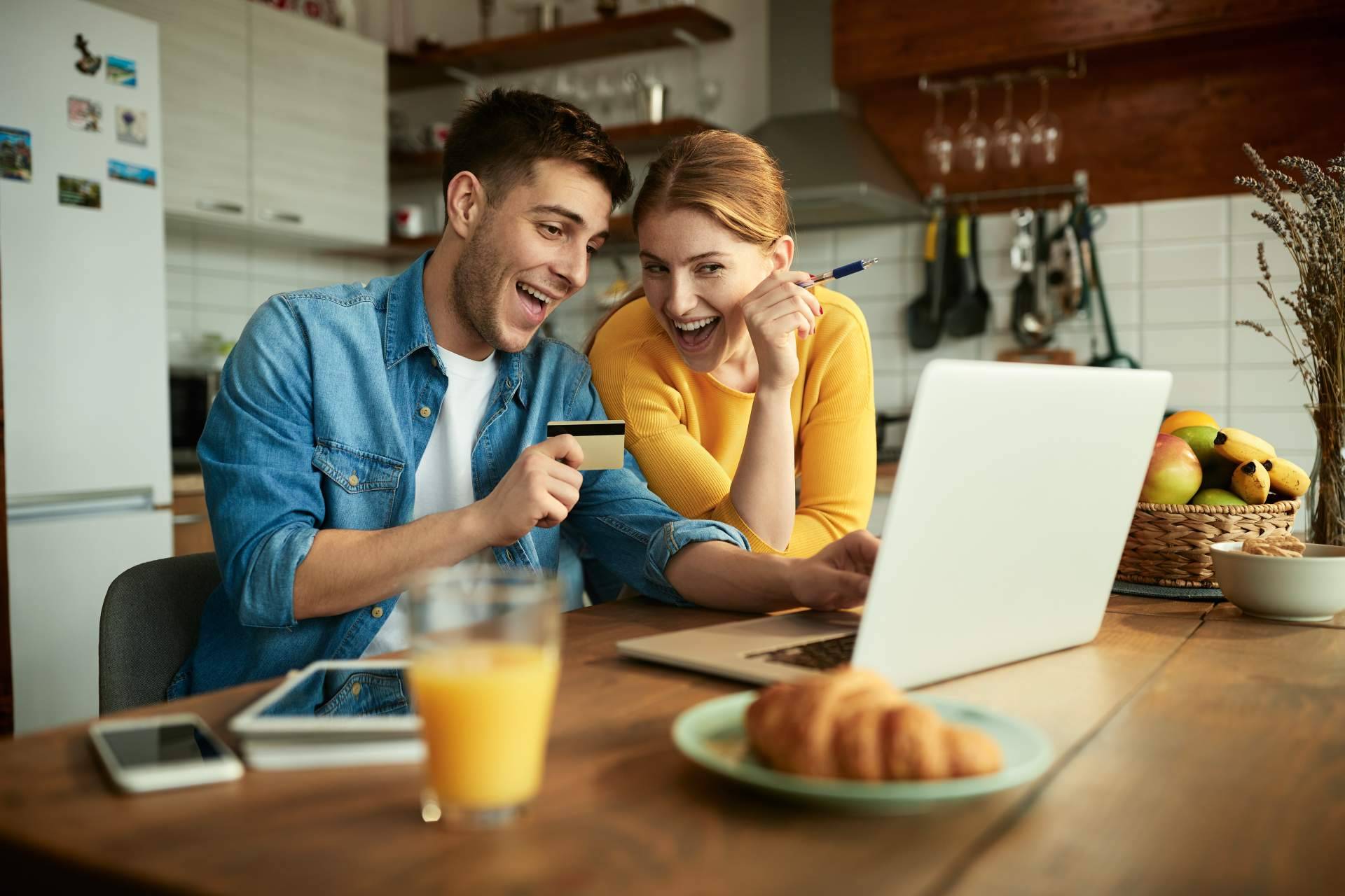 Devuelving impulsa el modelo de franquicia online que permite emprender desde casa sin inversión elevada