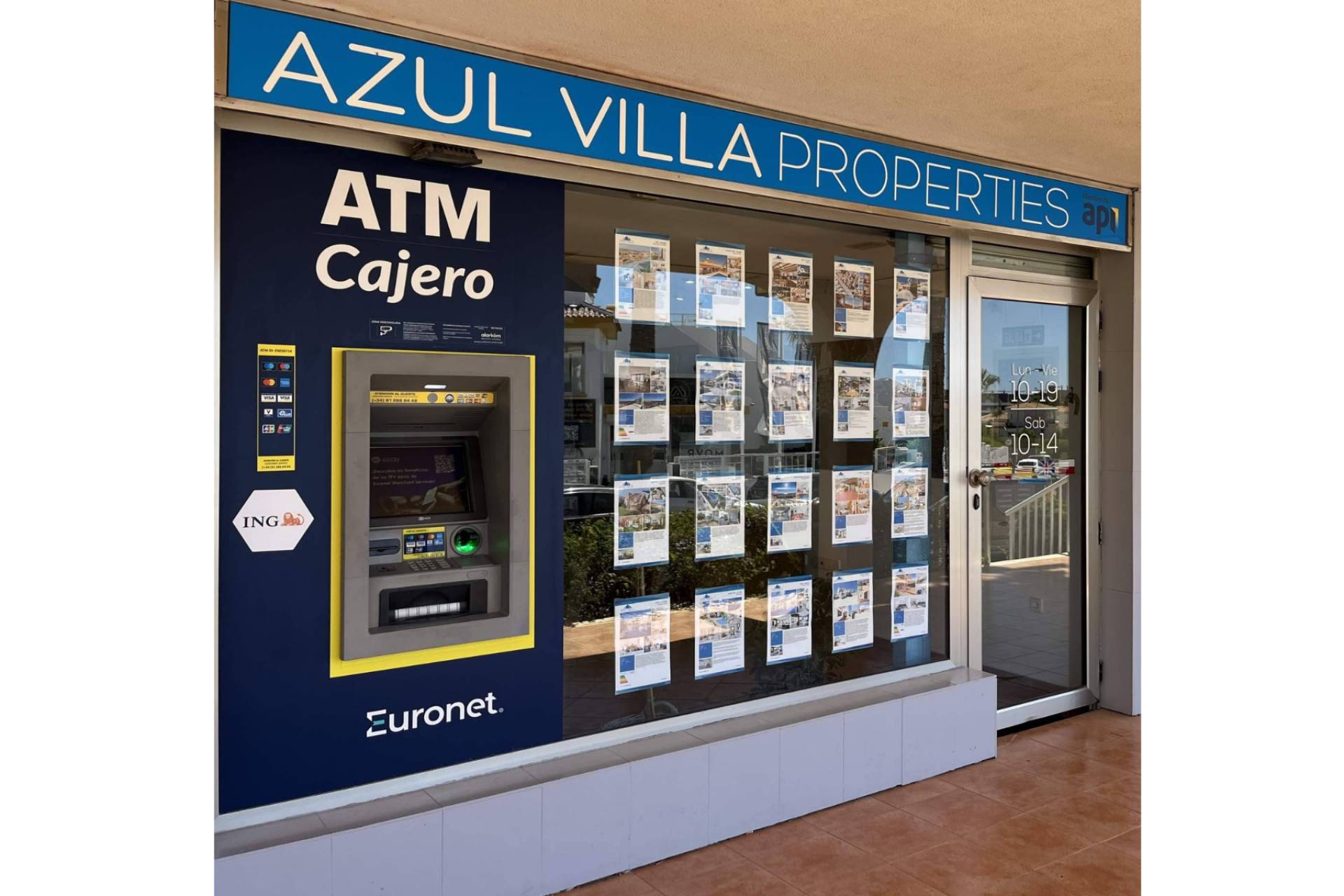 Azul Villa, 25 años ayudando a compradores internacionales a adquirir vivienda en la Costa Blanca