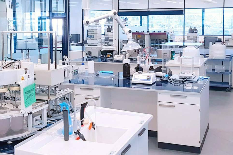 El laboratorio farmacéutico Arafarma Group S.A presenta Doliral, un avance en el cuidado del ciclo menstrual