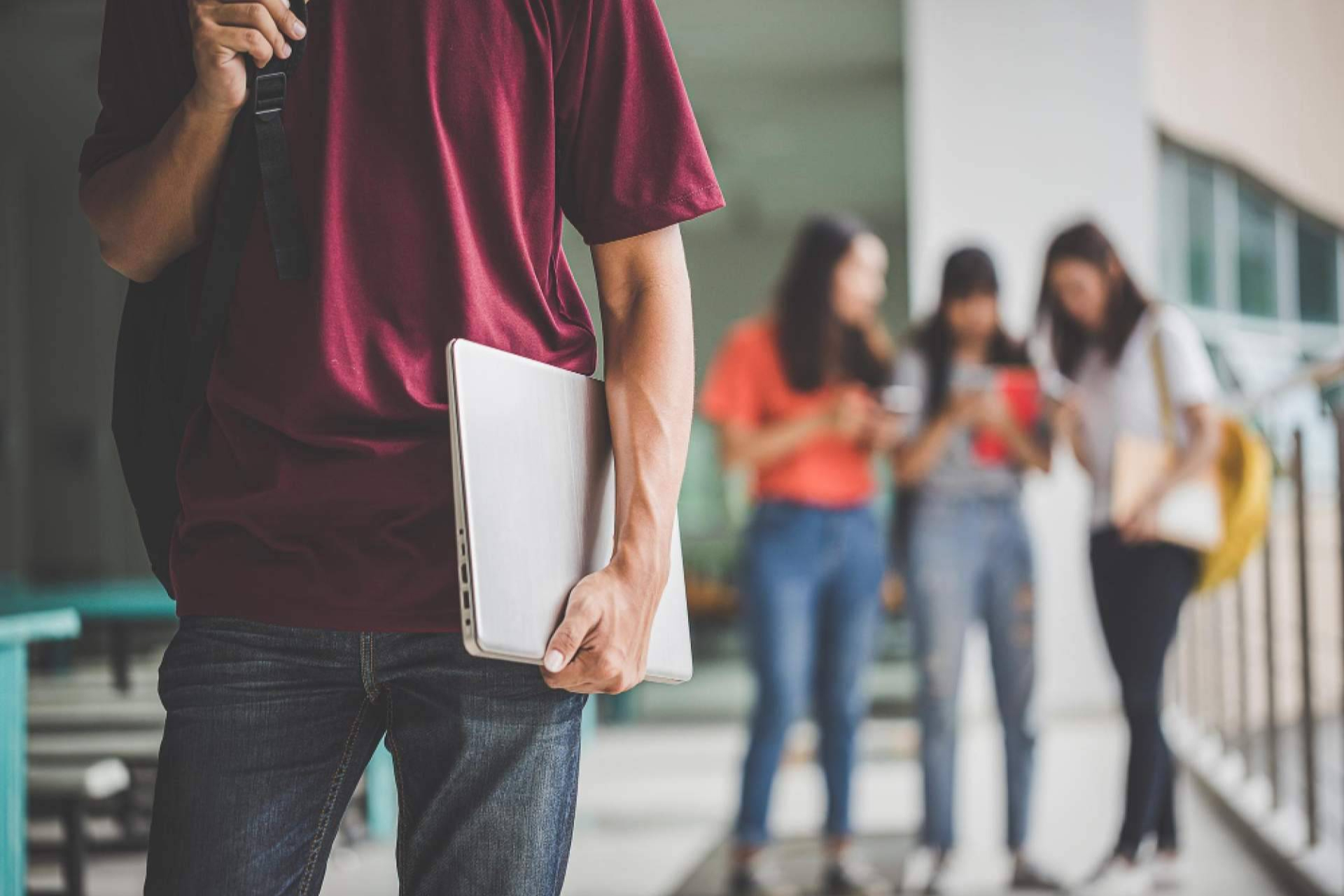 Seguro médico para visado de estudiantes extranjeros, requisito esencial para cursar estudios en España