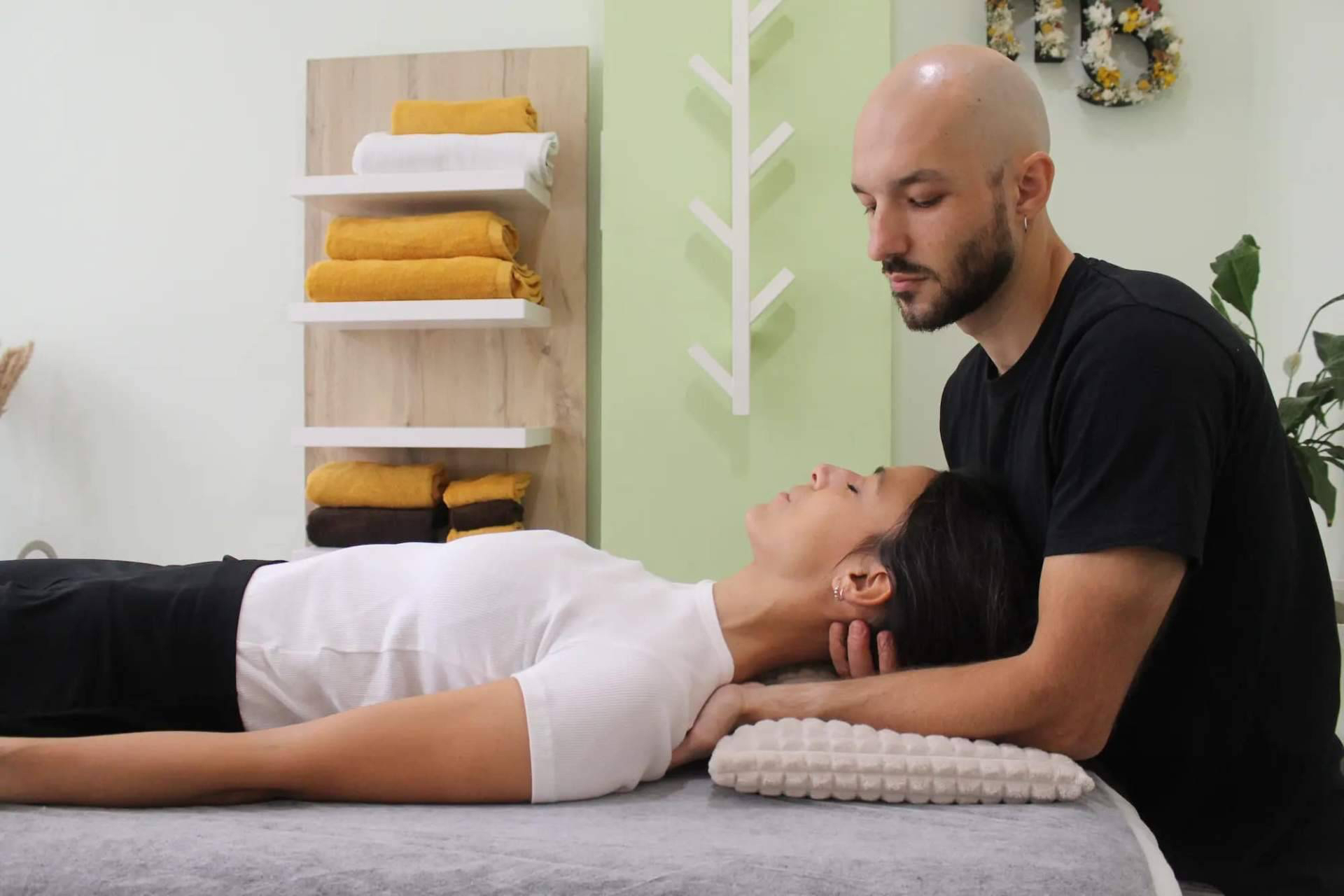 El auge de la osteopatía, cada vez más personas confían en los osteópatas para mejorar su bienestar