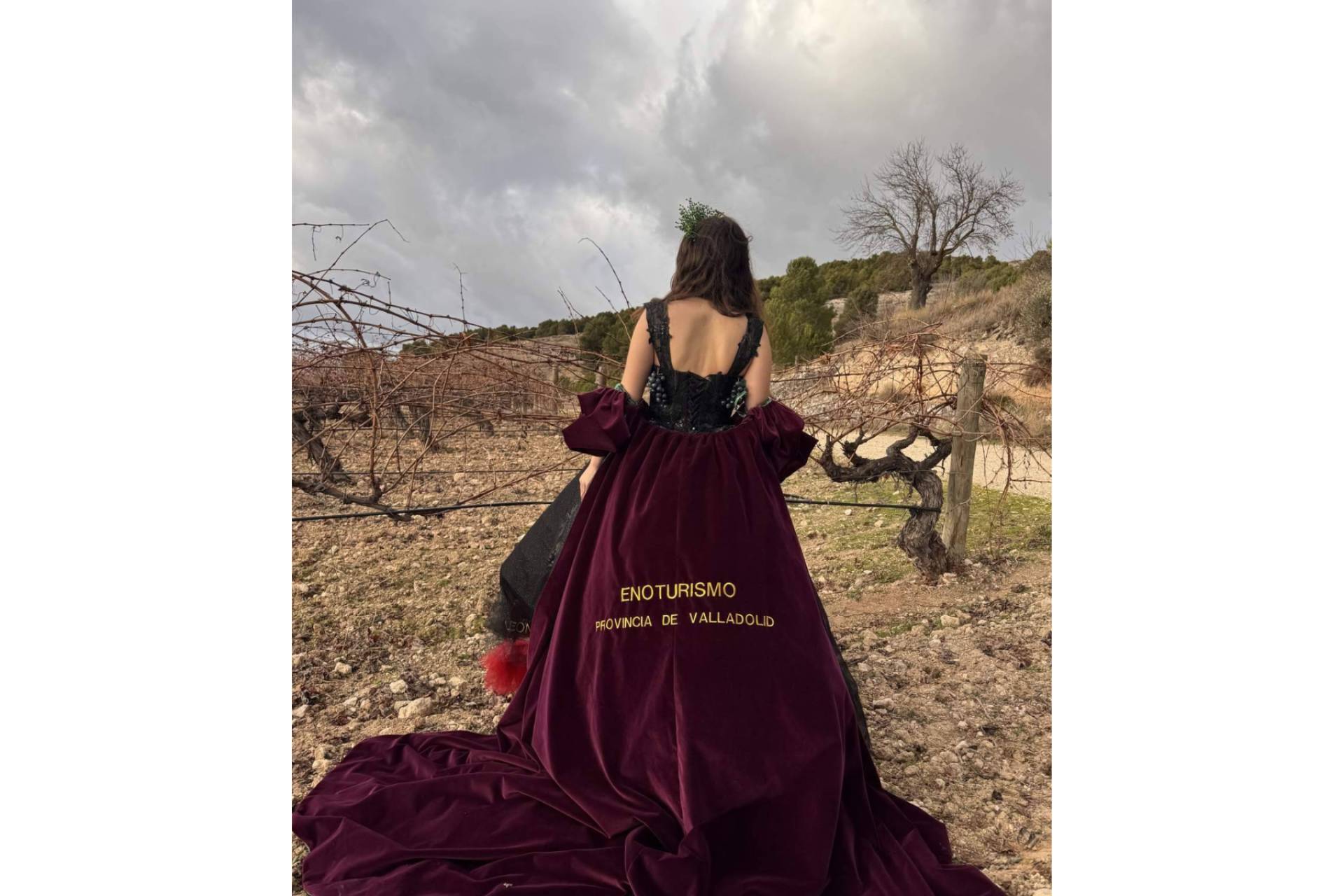 La Diputación de Valladolid 'viste' su patrimonio en el corazón de Madrid con un desfile de Rosana Largo