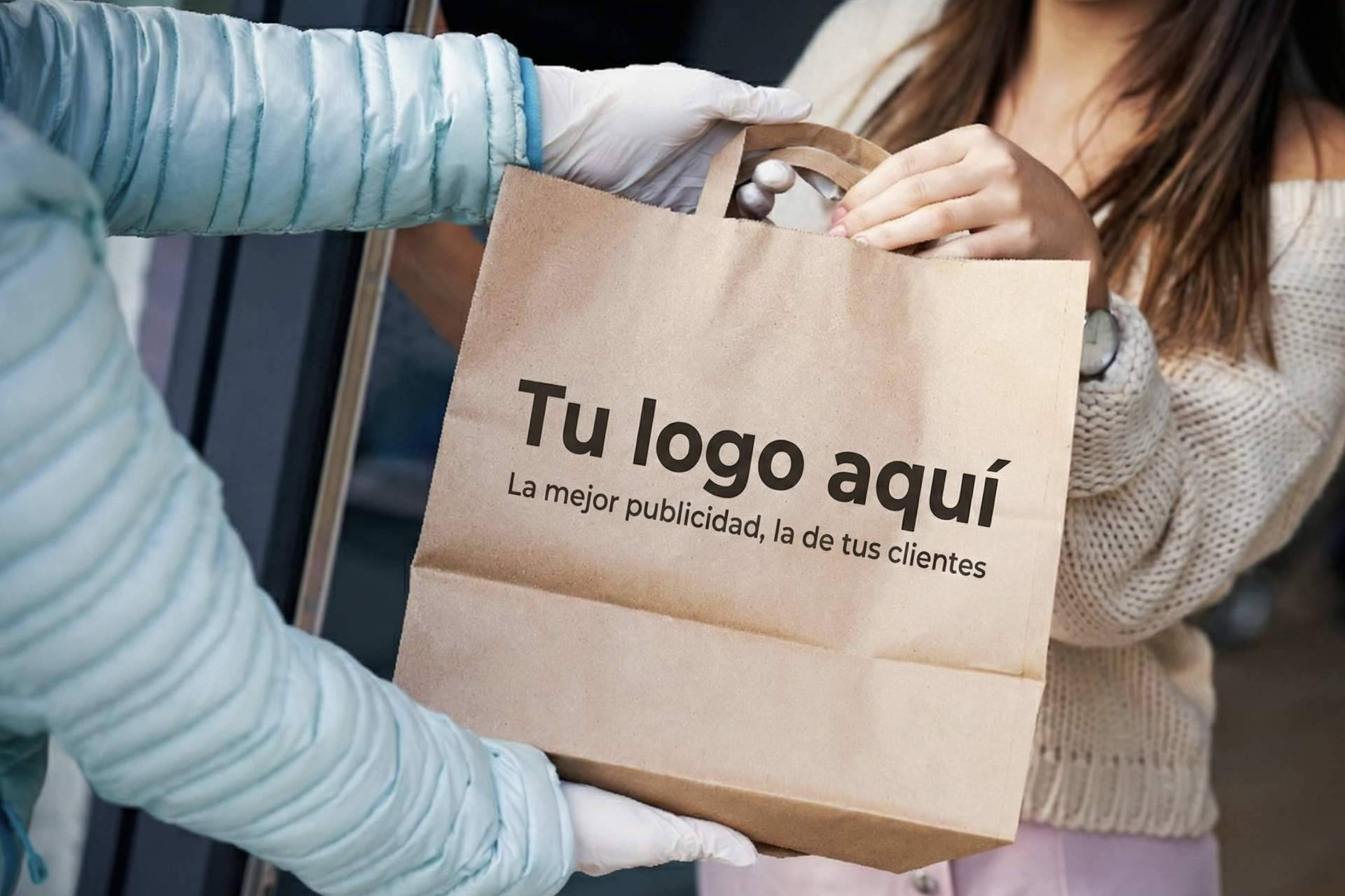 Las bolsas de papel baratas se consolidan como una de las opciones preferidas de los negocios españoles