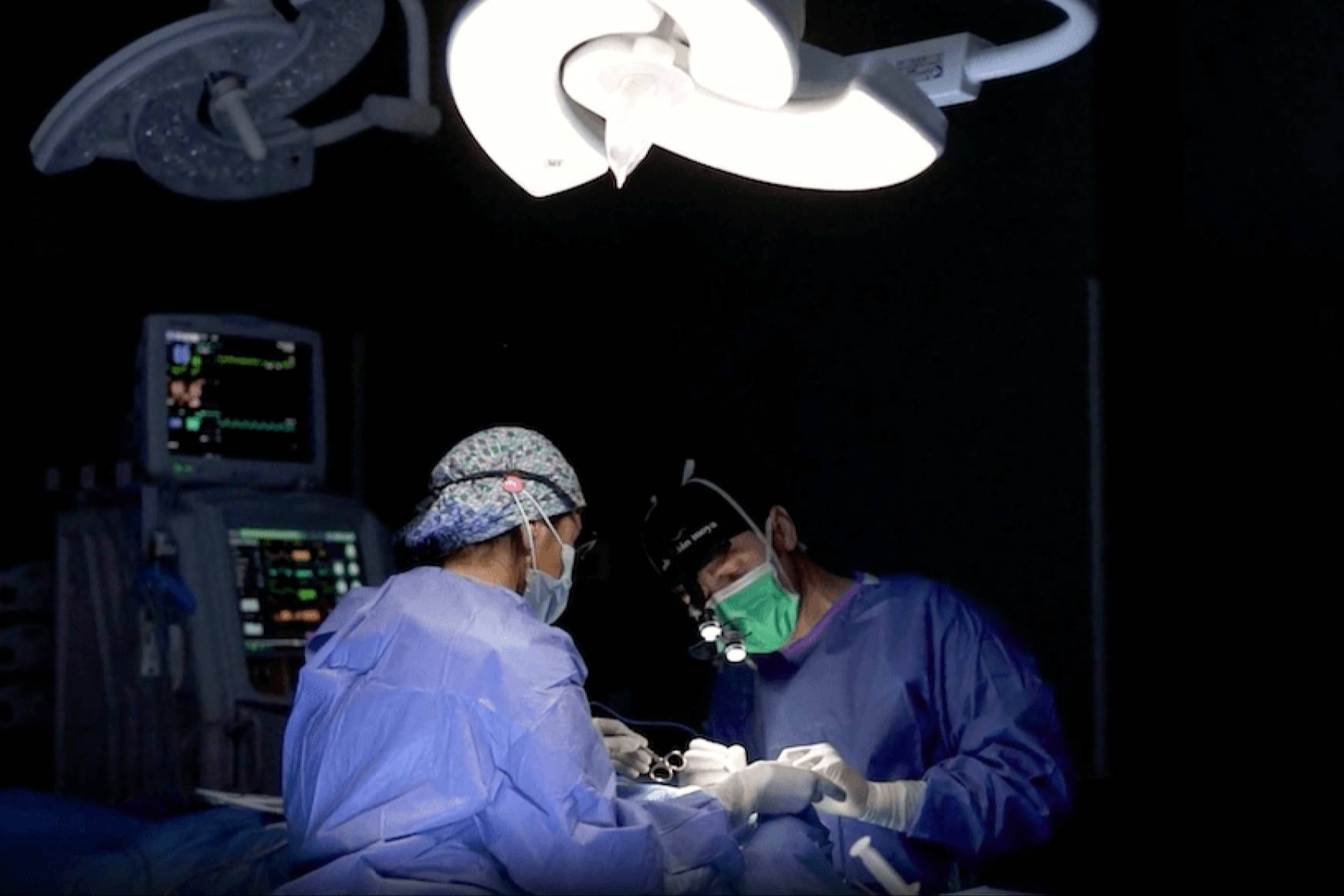 La rinoplastia ya no es solo estética; la tecnología ultrasónica impulsa una nueva era en cirugía nasal
