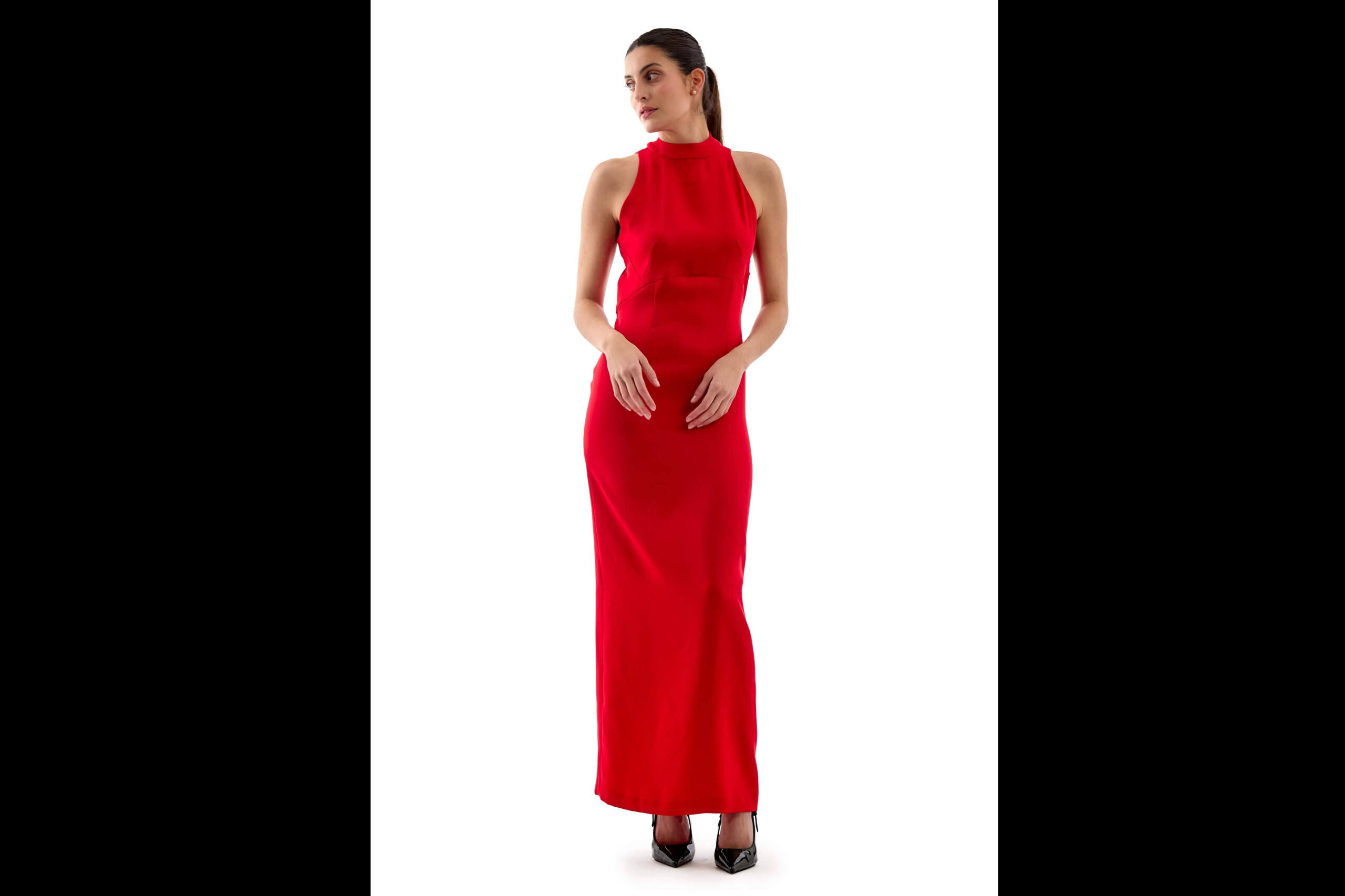 Nathan Cubero consolida su posicionamiento en el Bridal de lujo contemporáneo en Atelier Couture