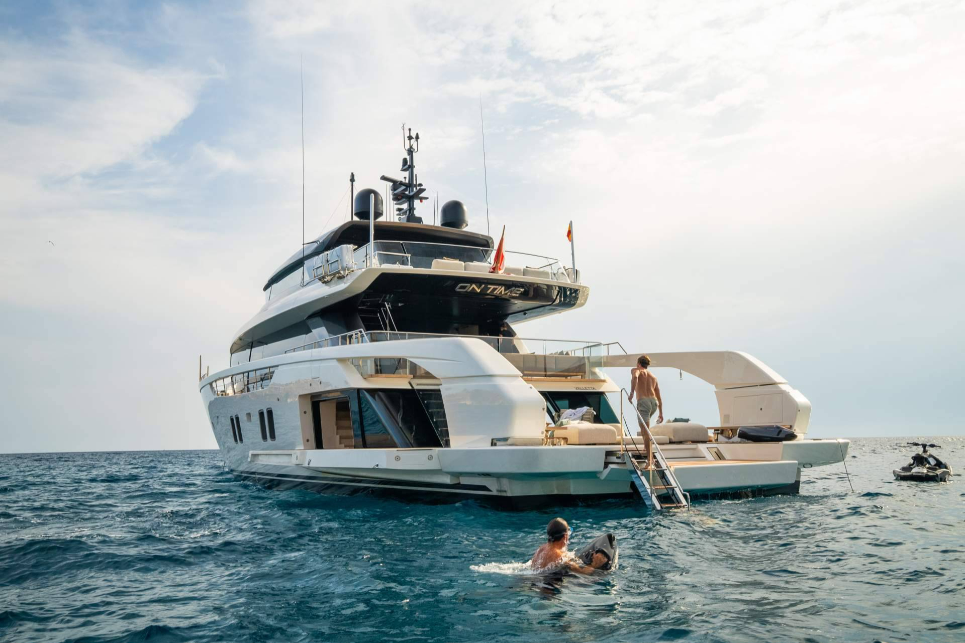 Boatsters Black impulsa una nueva visión del alquiler de yates de lujo basada en la personalización y la experiencia