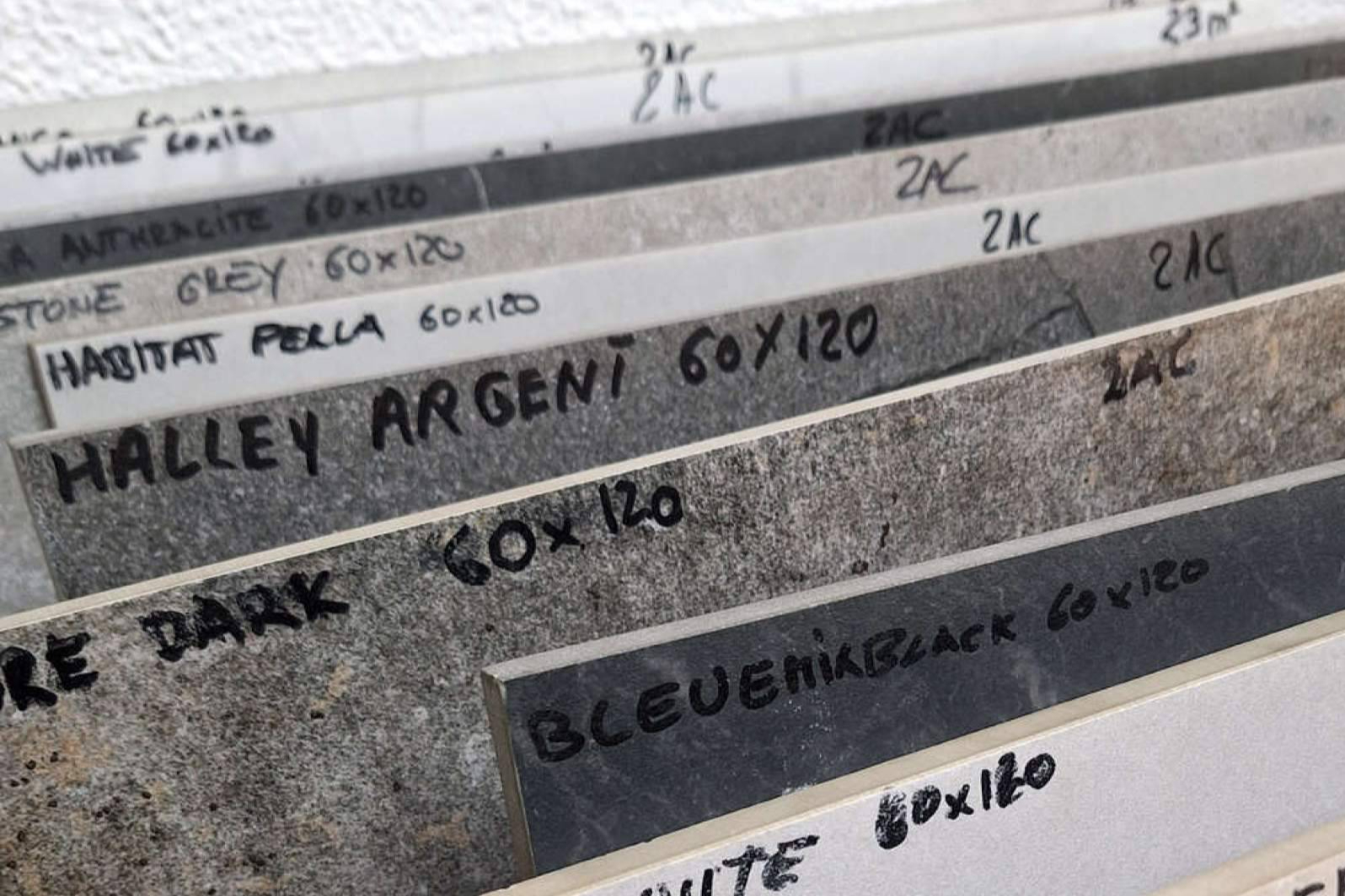 Artegres concentra stock por lotes de azulejos cerámicos outlet y activa ofertas desde Castellón
