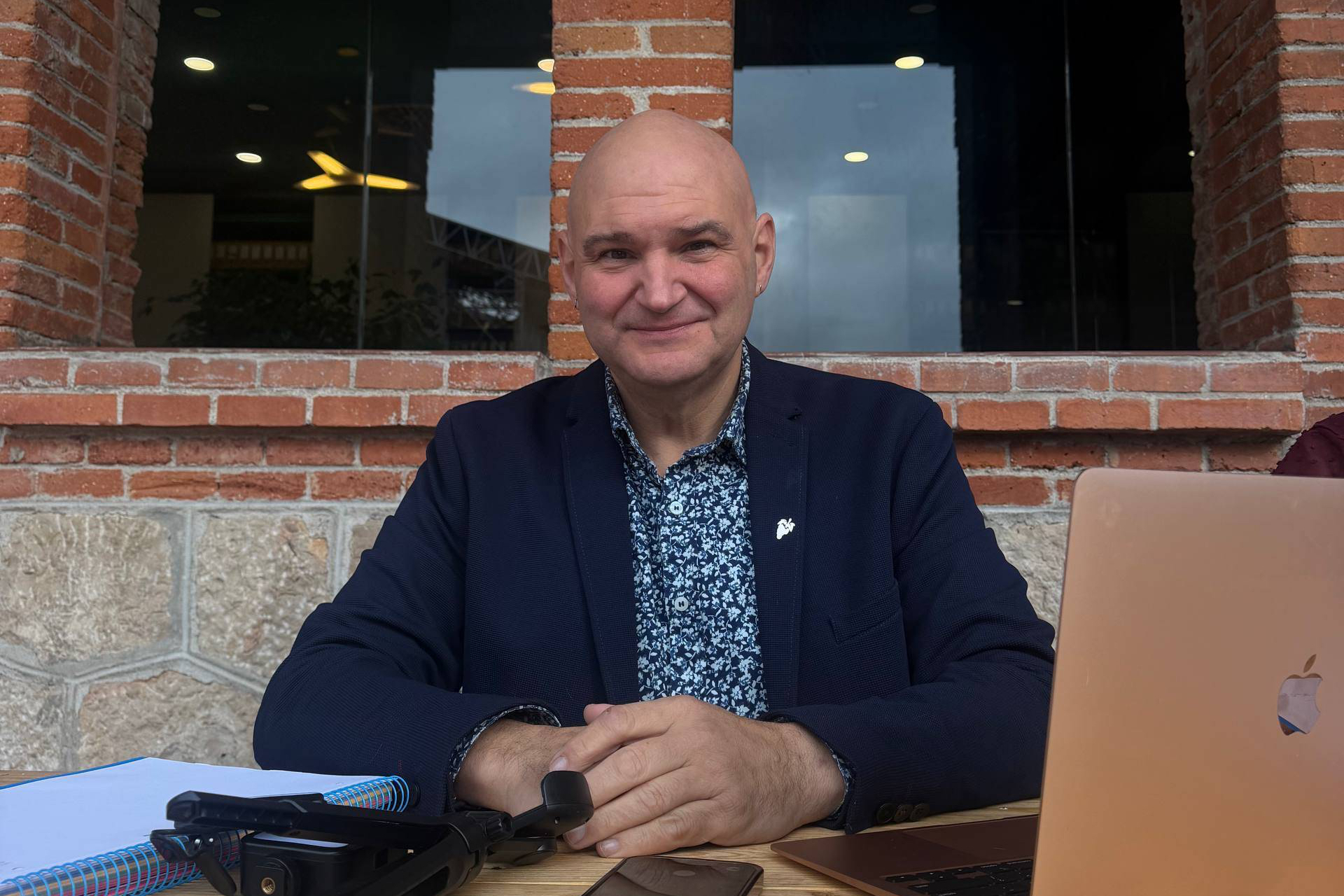 Pez Salvaje plantea una nueva forma de crecer en redes sociales con apoyo de un perfil influencer