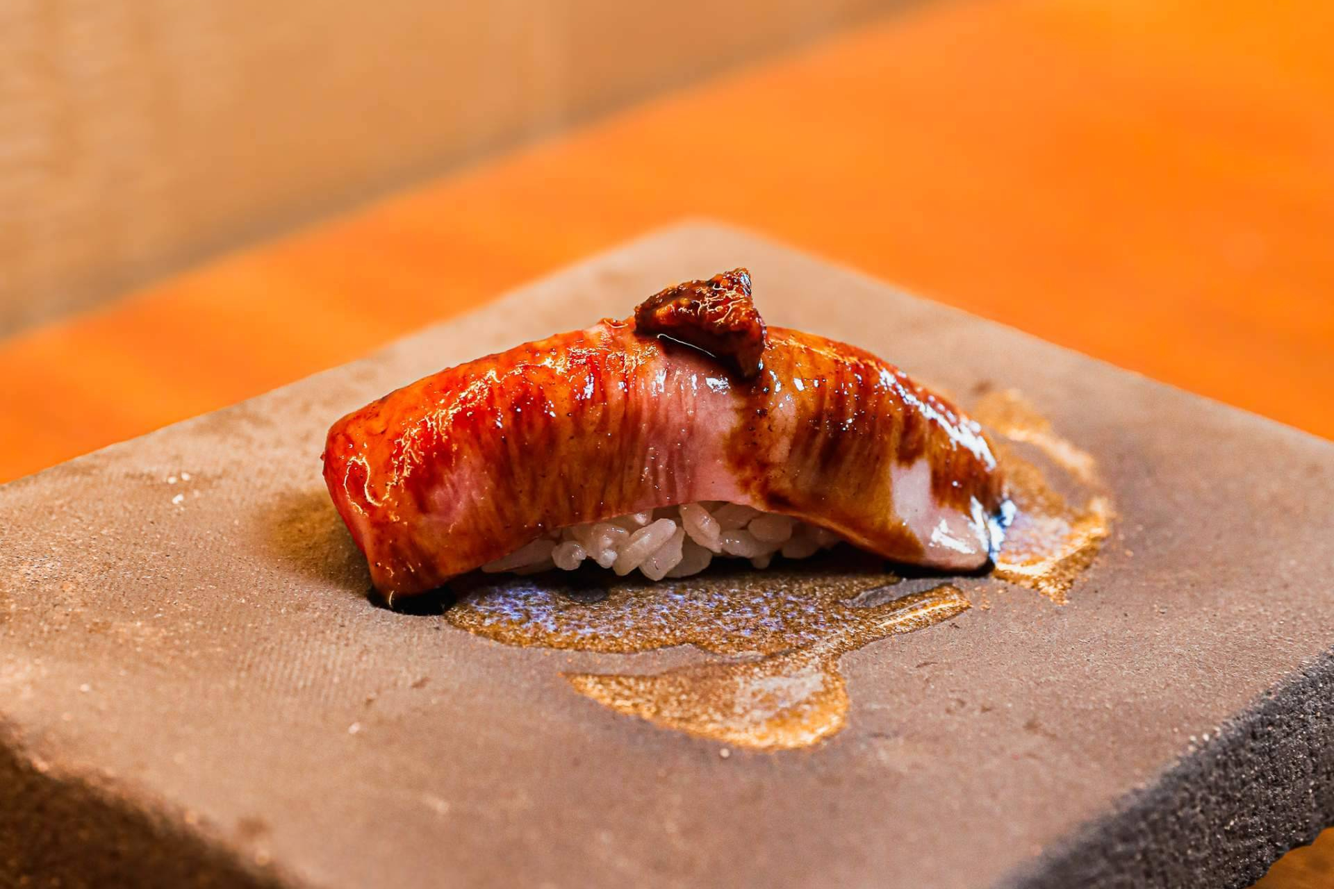 Kampai refuerza en Cadaqués su propuesta de cocina japonesa contemporánea con sushi y robata