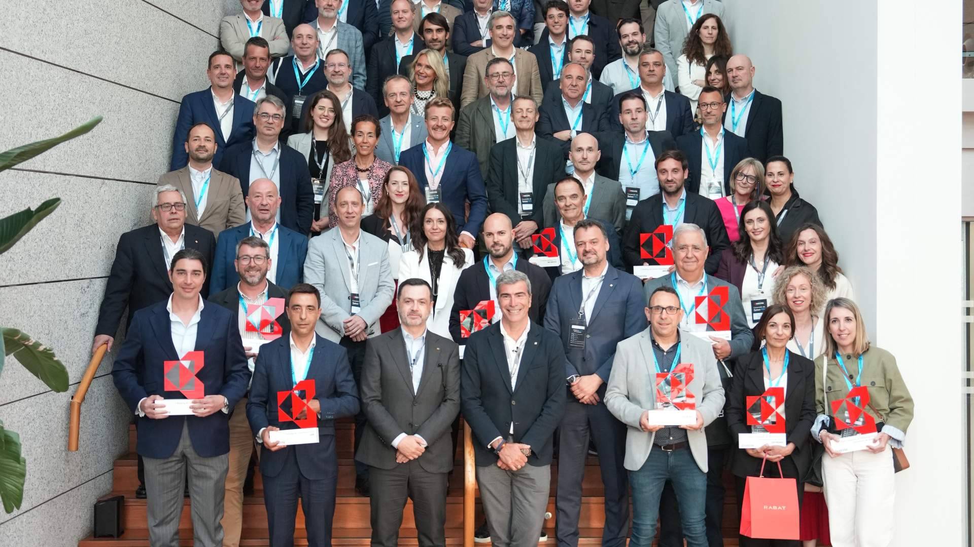 Ofitronic refuerza su liderazgo tras recibir dos premios de Kyocera Document Solutions España