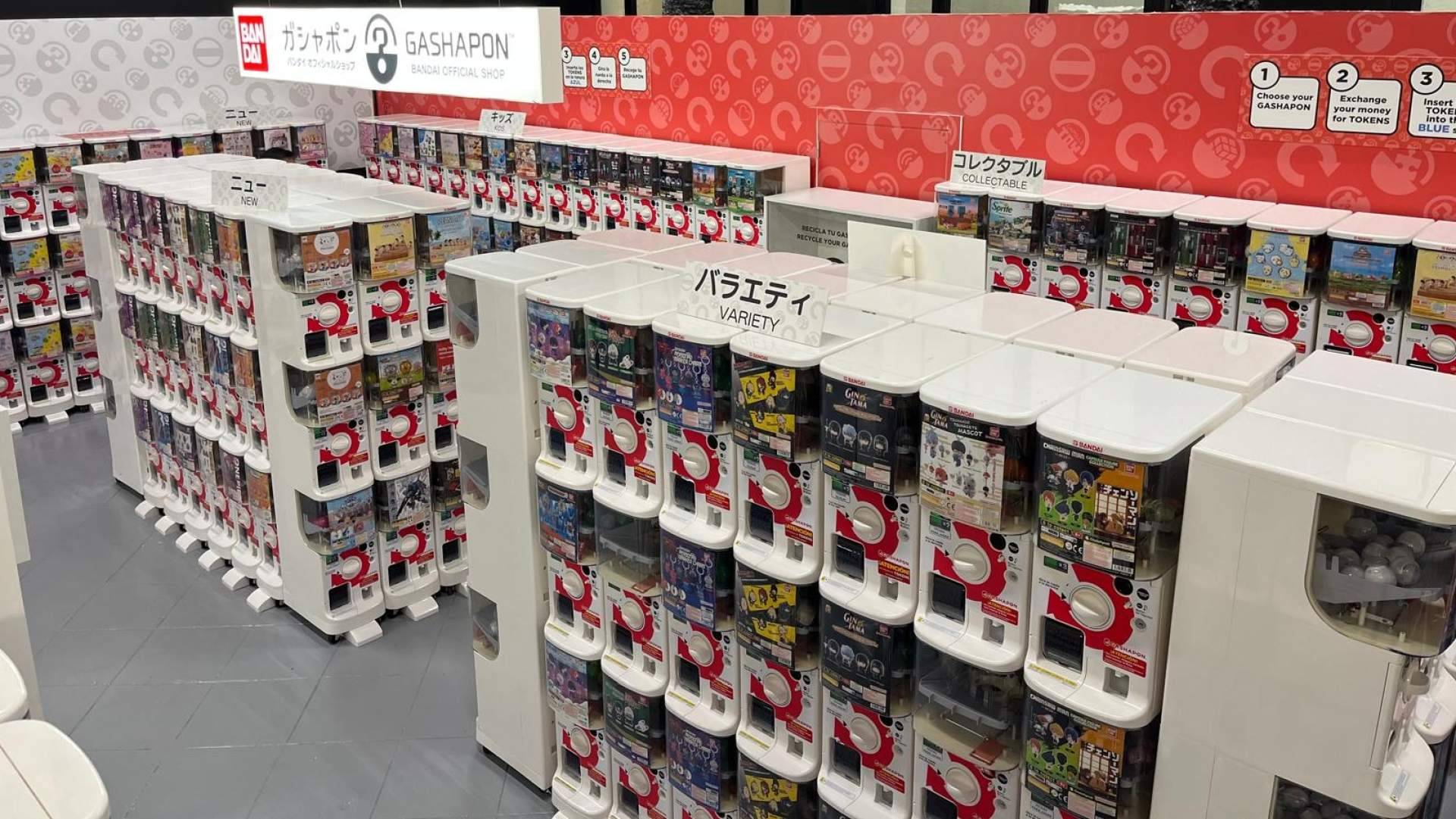 Bandai abre en Xanadú la mayor tienda Gashapon de España