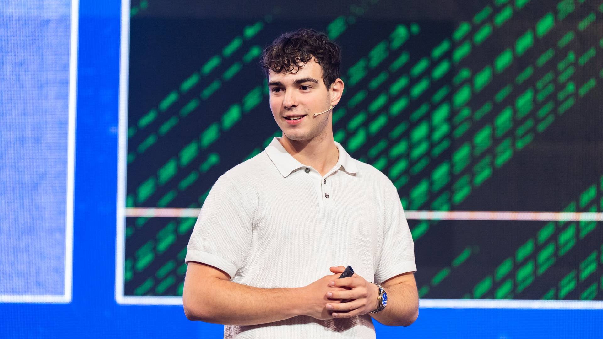 Javier Marco y la generación emprendedora que aprende ventas digitales desde casa