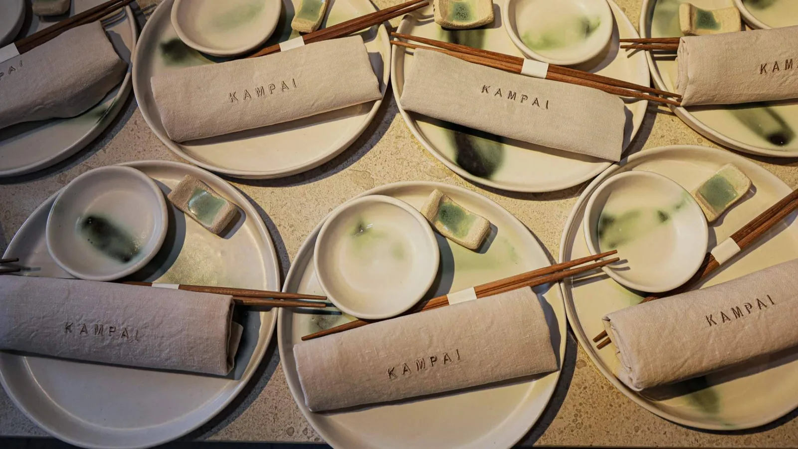 Dónde cenar en Cadaqués en julio; Kampai, cocina japonesa contemporánea, sake y barra omakase